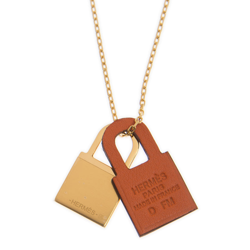 18K O'Kelly Orange Pendant Hermes Necklace