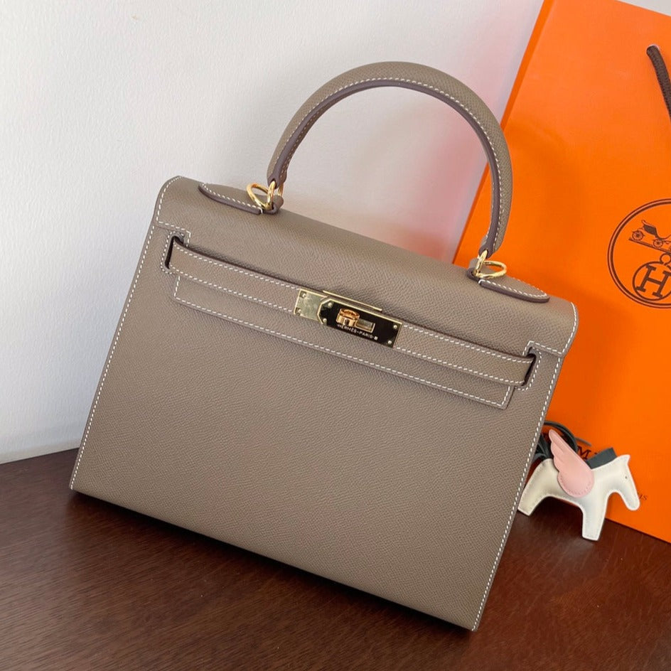 HERMES KELLY 28CM ETAIN EPSOM LEATHER GOLD HARDWARE