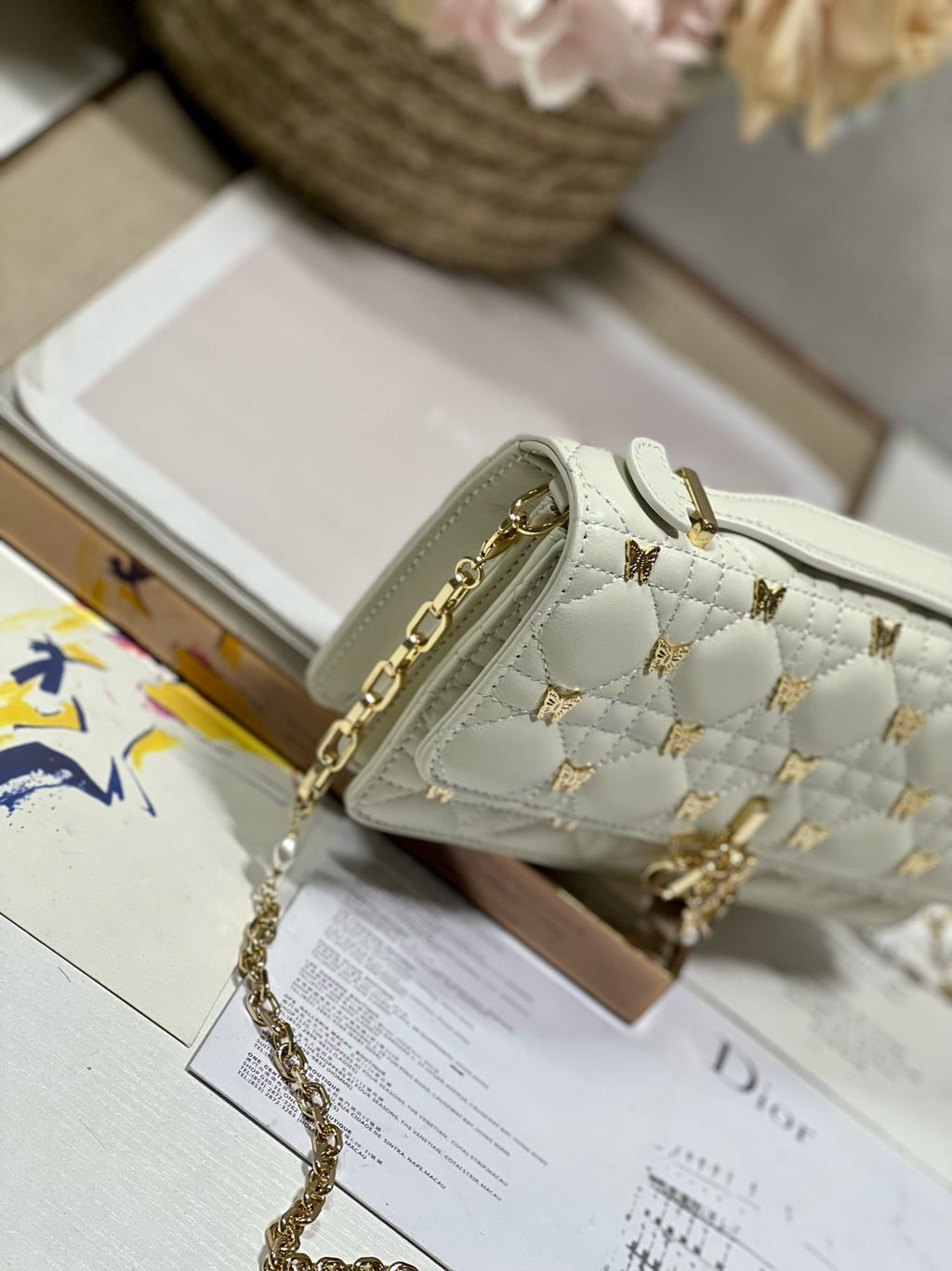 DIOR MISS LADY 21 BUTTERFLY STUD WHITE LAMBSKIN