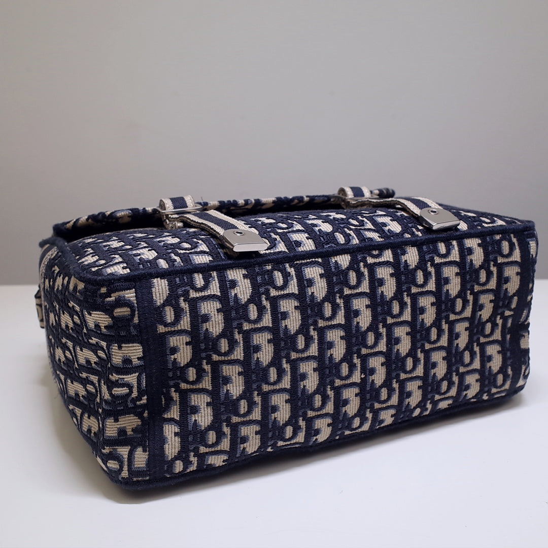 DIOR CAMP DOUBLE BUCKLE BAG 28 IN NAVY BLUE MONOGRAM OBLIQUE JACQUARD