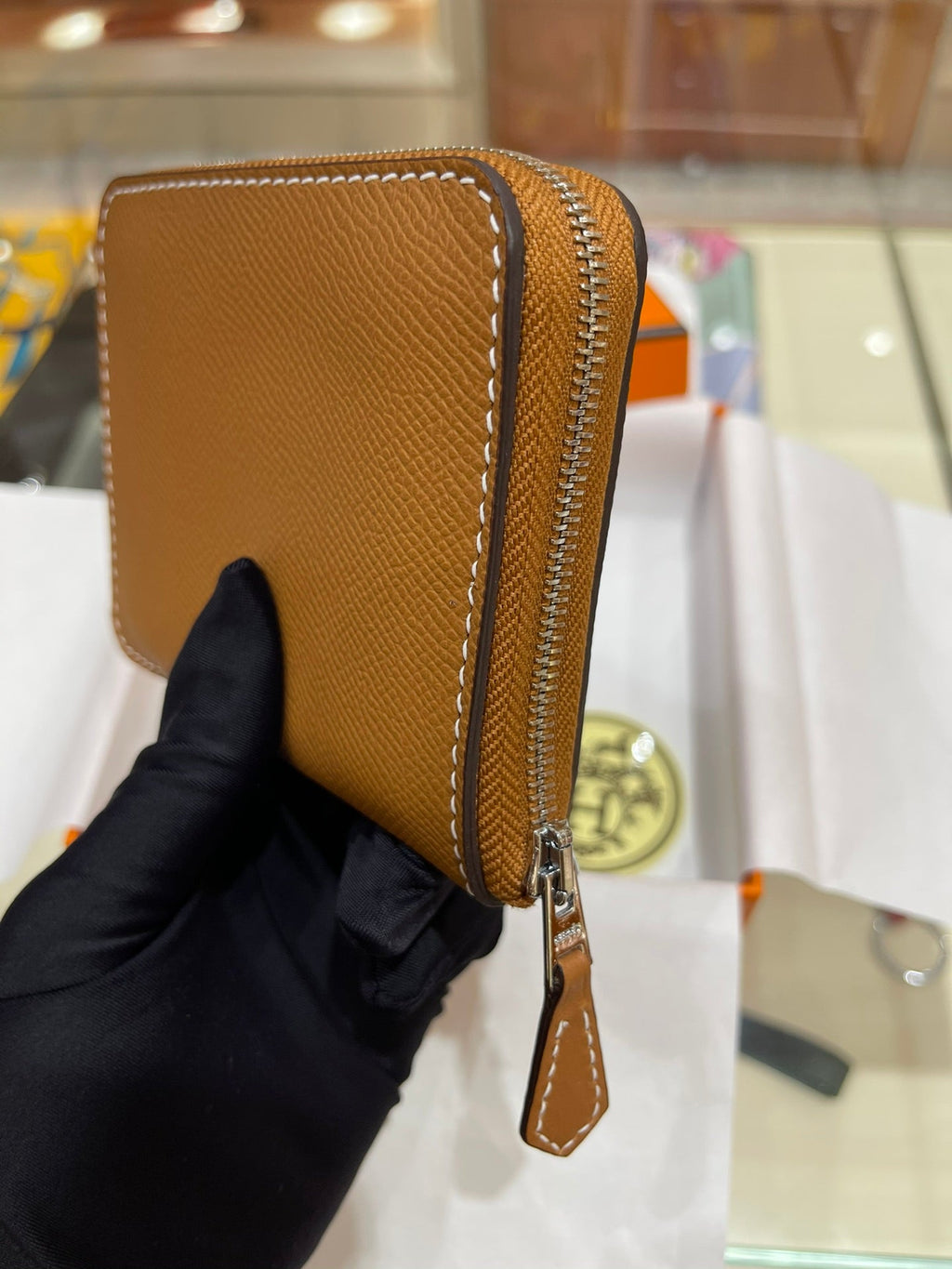 HERMES Compact Wallet 11.5 Tan Epsom