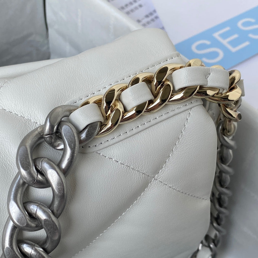 CHANEL LARGE 30 FLAP BAG IN WHITE LAMBSKIN