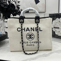 CHANEL DEAUVILLE LARGE 38 TOTE BAG IN WHITE CANVAS WITH BLACK LOGO