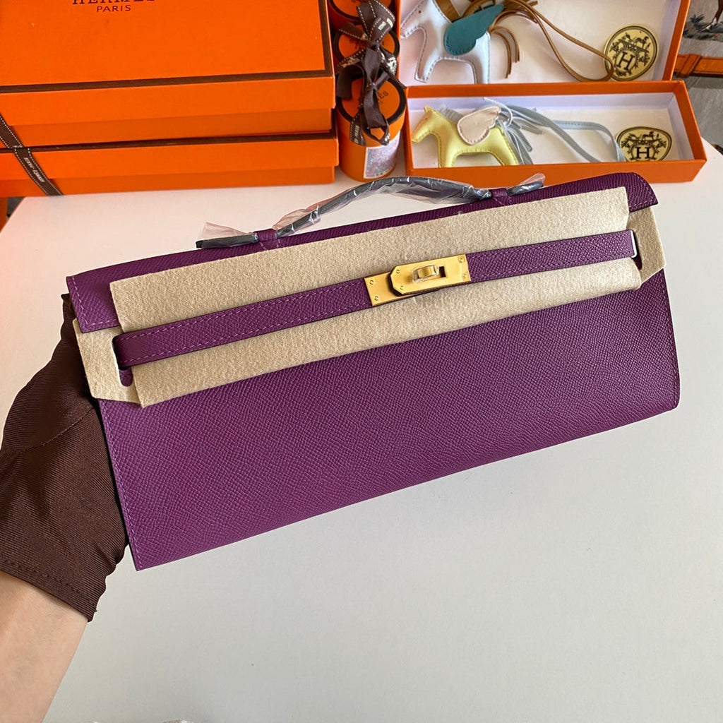 HERMES KELLY CUT 31 IN VIOLET PURPLE CALFSKIN WITH GOLD HARDWARE