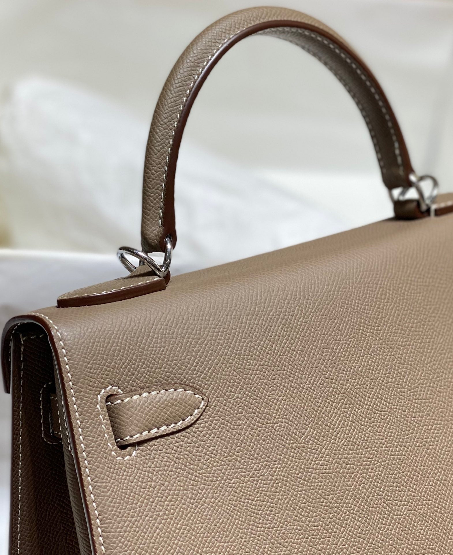 HERMES KELLY 28CM IN ETOUPE EPSOM CALFSKIN SLIVER HARDWARE