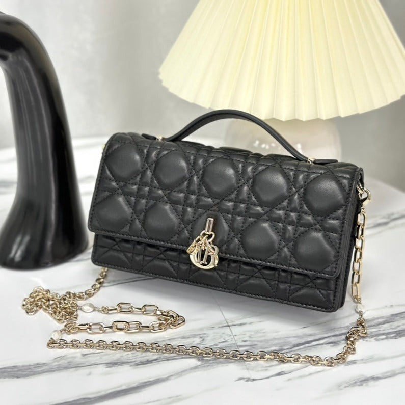 DIOR LADY CHAIN BAG 21 IN BLACK LAMBSKIN