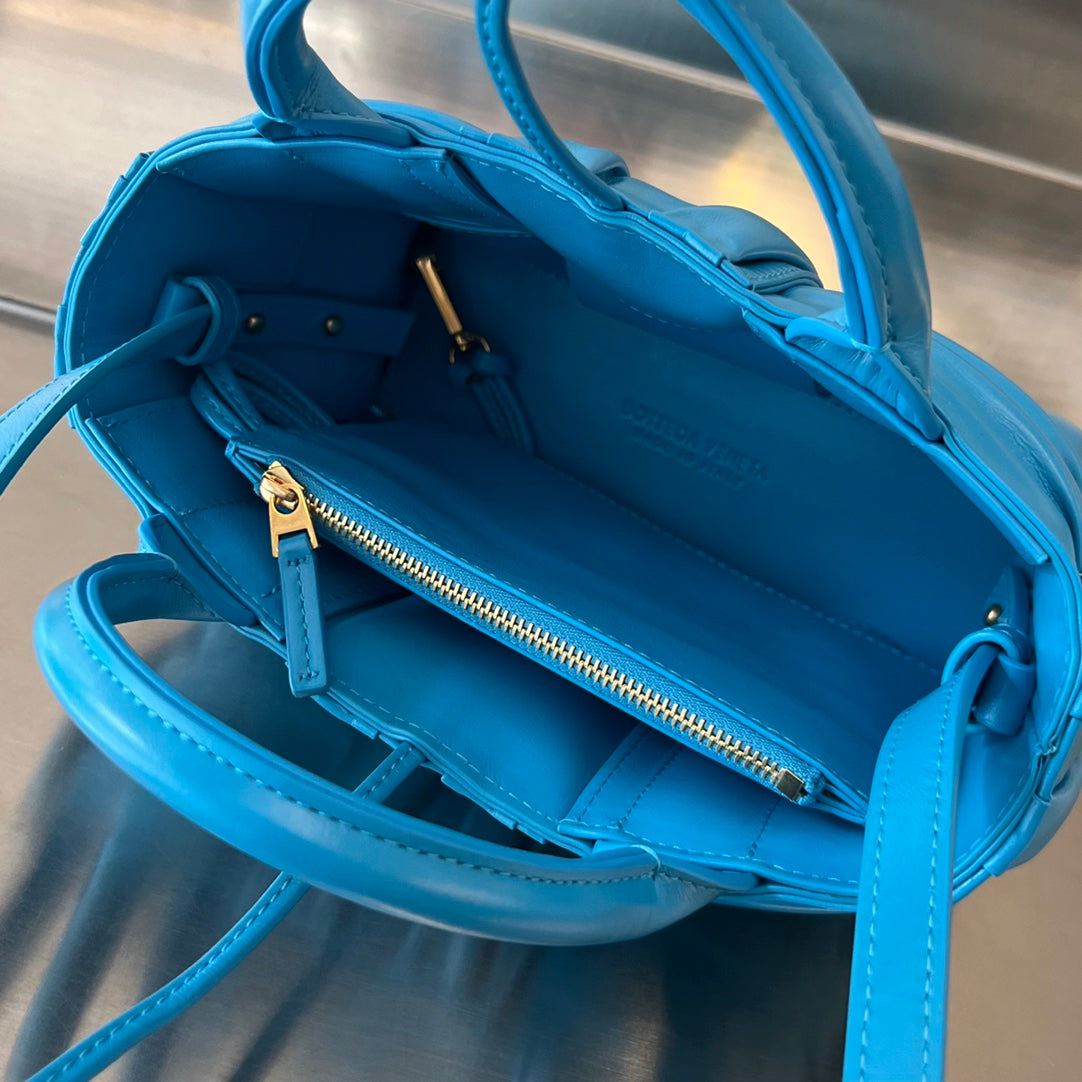 BOTTEGA VENETA CANDY ARCO TOTE 20 IN CERULEAN BLUE SOFT LAMBSKIN