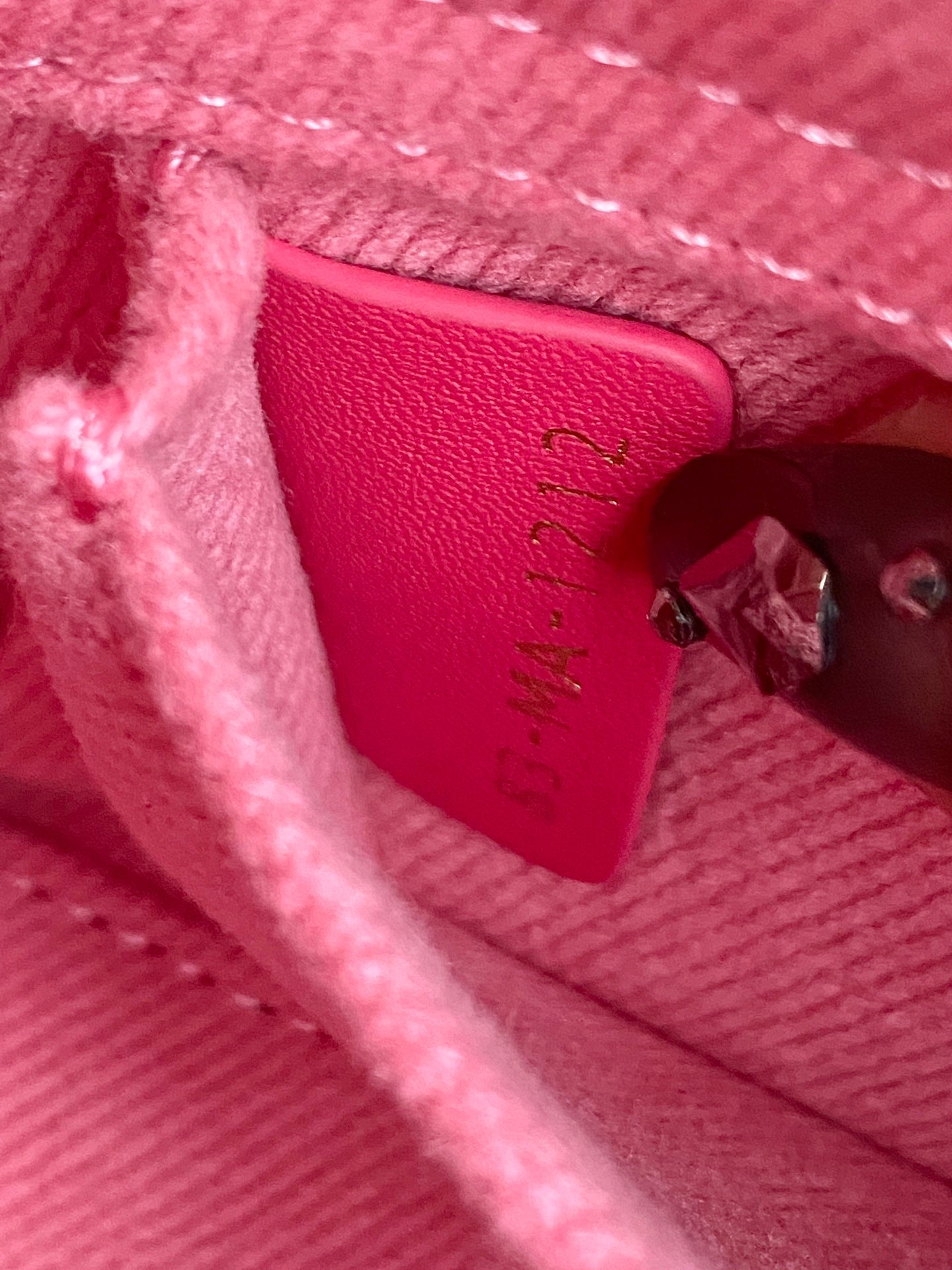 DIOR D-JOY BAG 22 IN HOT PINK MACROCANNAGE DENIM