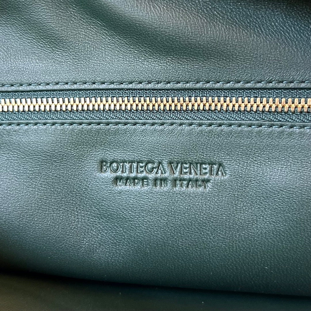 BOTTEGA VENETA SMALL JODIE 48 DARK GREEN CALFSKIN