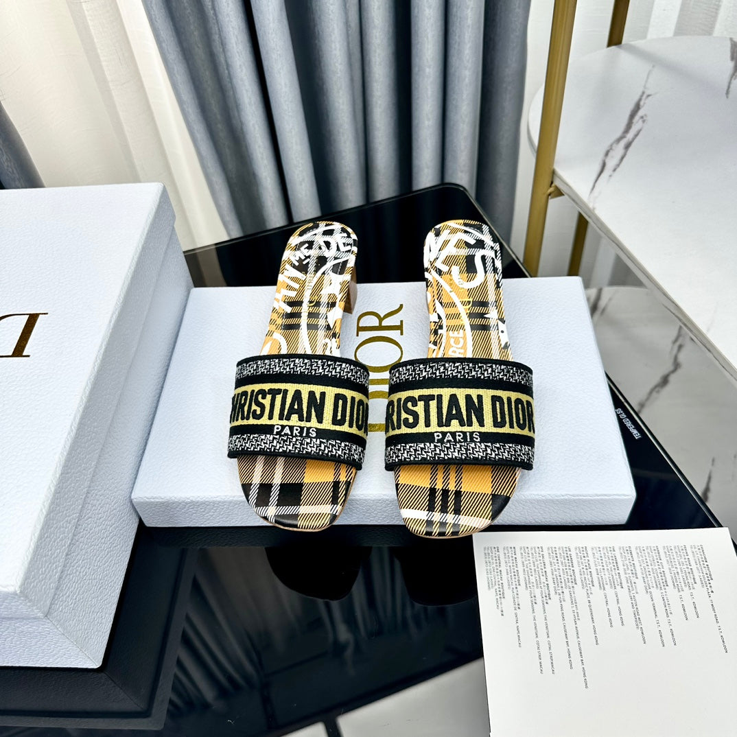 DIOR CD Mule Dway Heeled Slide 45mm Style 50