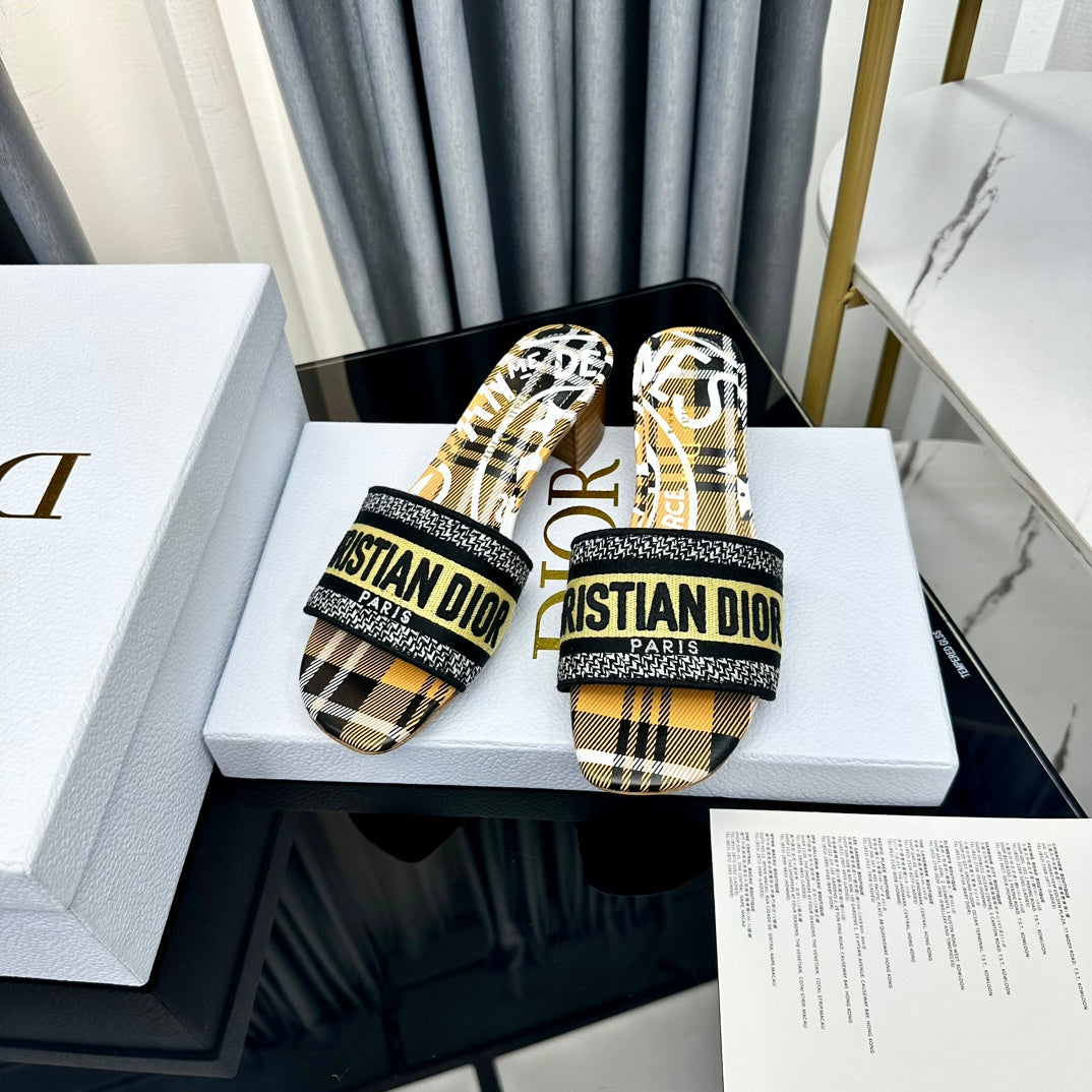 DIOR CD Mule Dway Heeled Slide 45mm Style 50