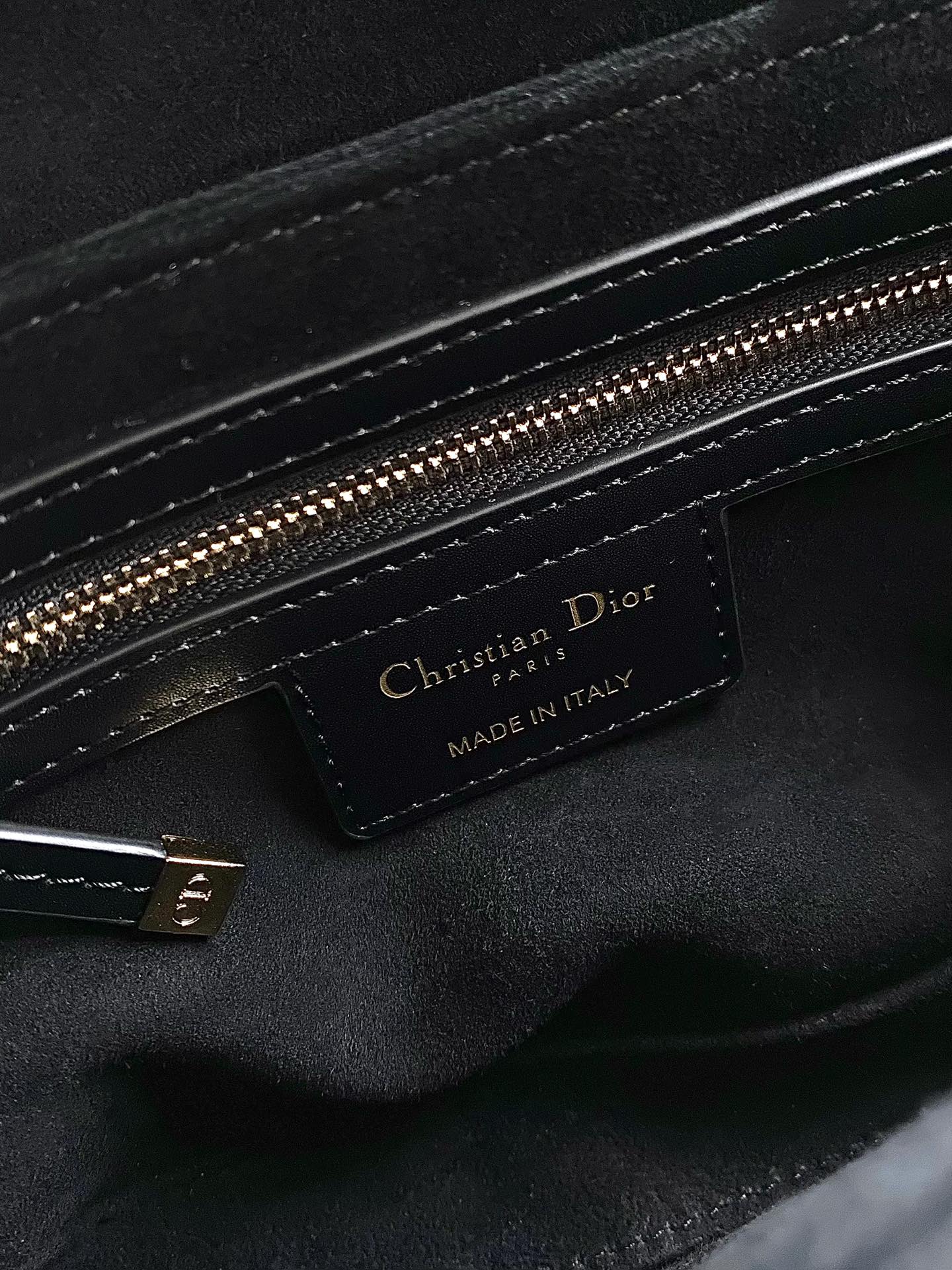 DIOR SIGNATURE HOBO 21 BAG IN BLACK CALFSKIN