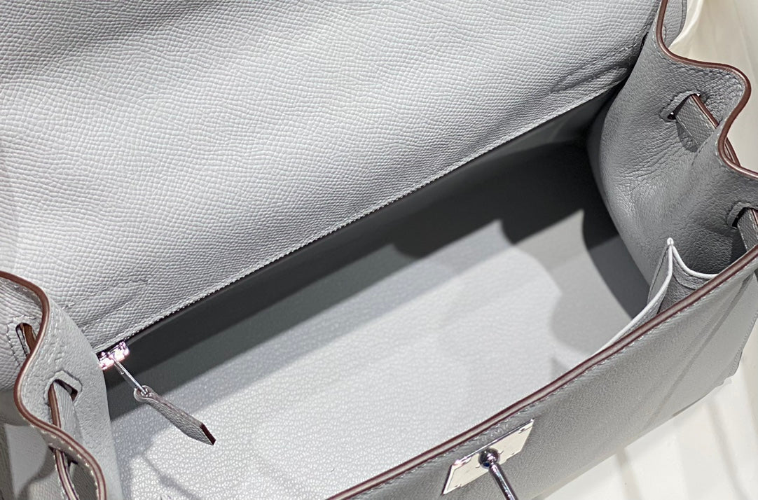 HERMES KELLY 28CM IN GRIS PERLE EPSOM CALFSKIN PALLADIUM HARDWARE