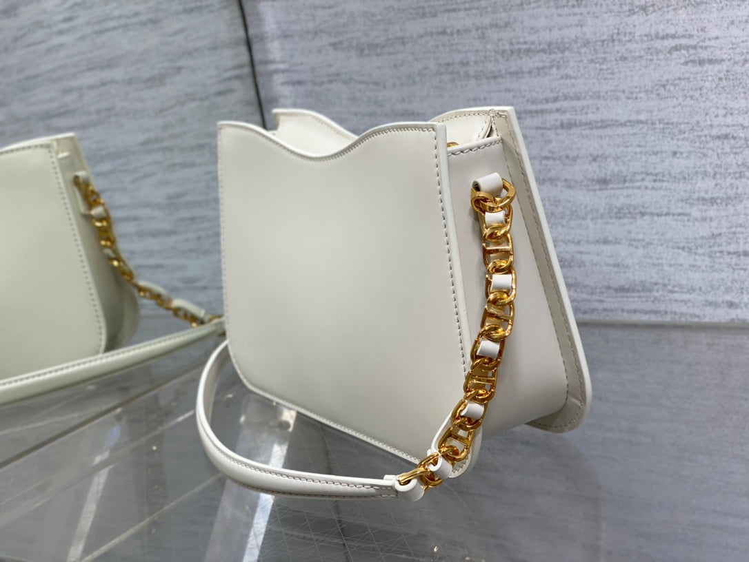 DIOR HOBO SIGNATURE 23  BAG IN WHITE LAMBSKIN