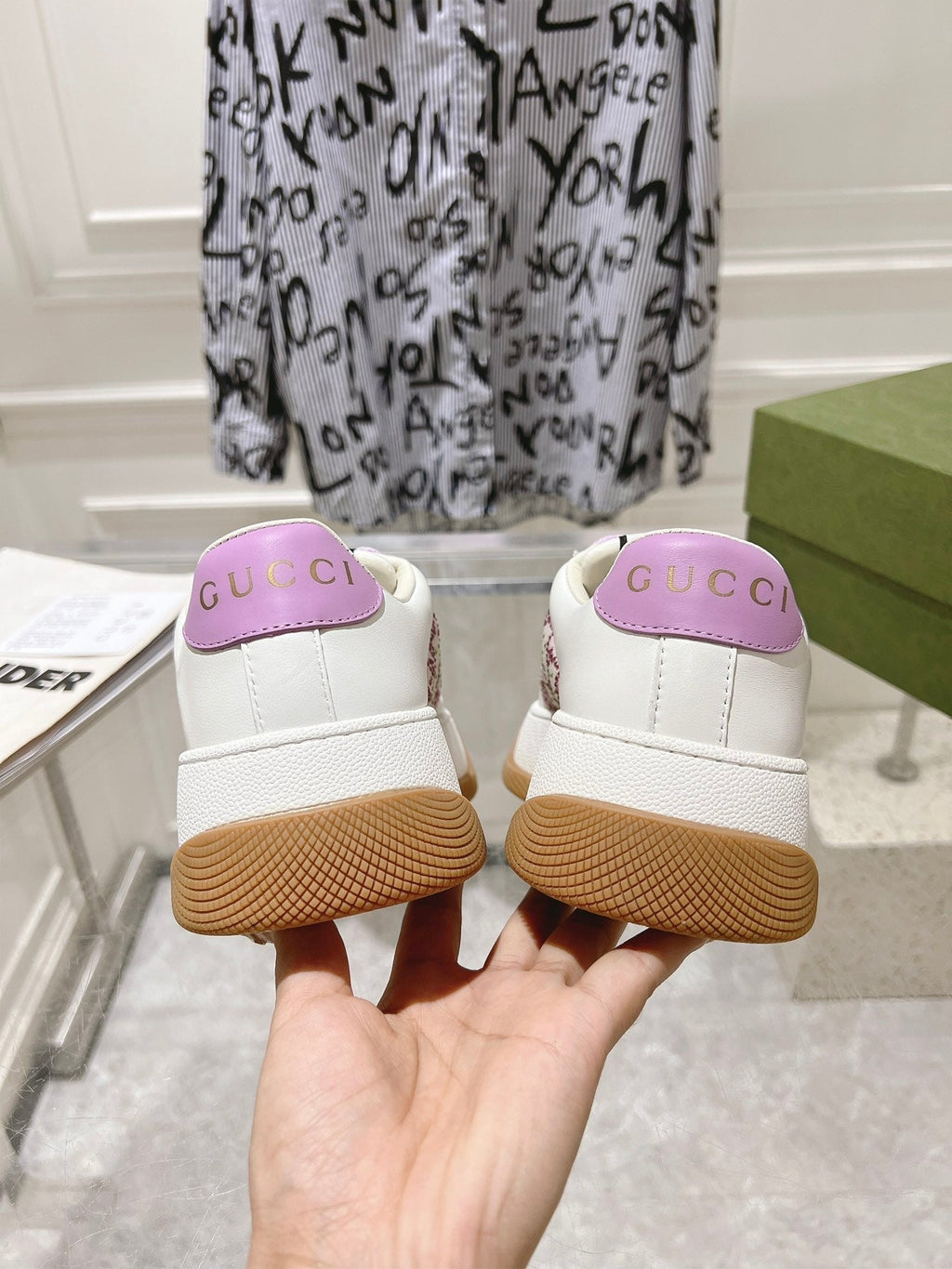 GUCCI SCREENER 50 SNEAKER WHITE AND PURPLE CALFSKIN