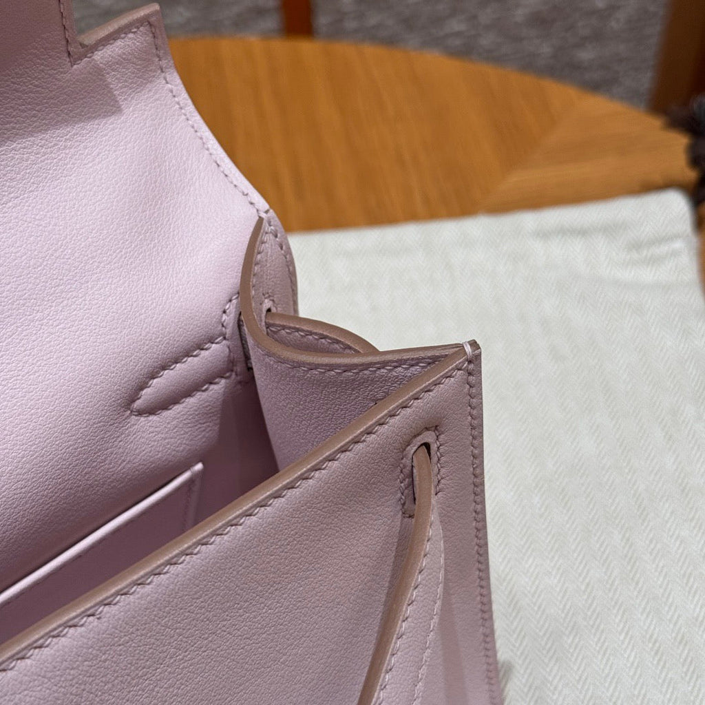 HERMES KELLY POCHETTE 22 IN LIGHT PINK CALFSKIN SILVER HARDWARE