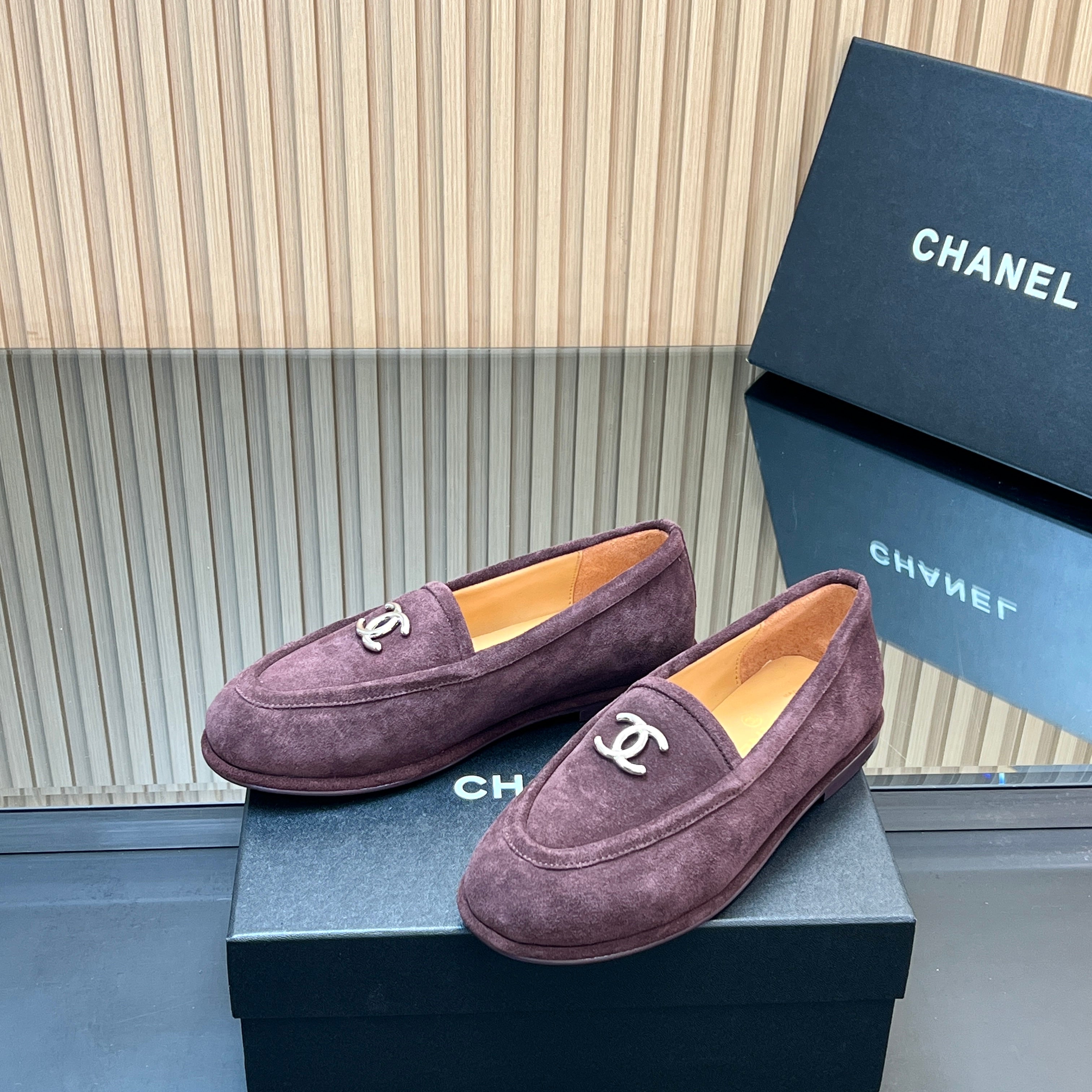 CHANEL 25S TEDDY LOAFER 15MM IN DARK PURPLE SUEDE SILVER HARDWARE