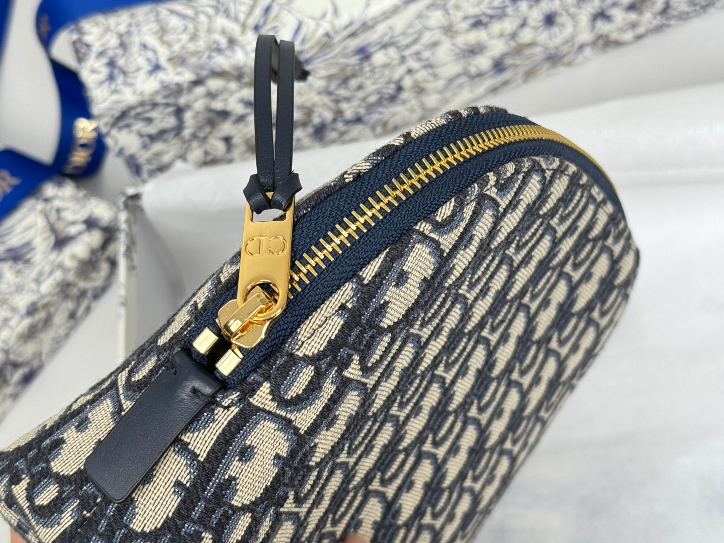 DIOR 25S 30 MONTAIGNE CLUTCH BAG 24 IN BLUE  OBLIQUE JACQUARD