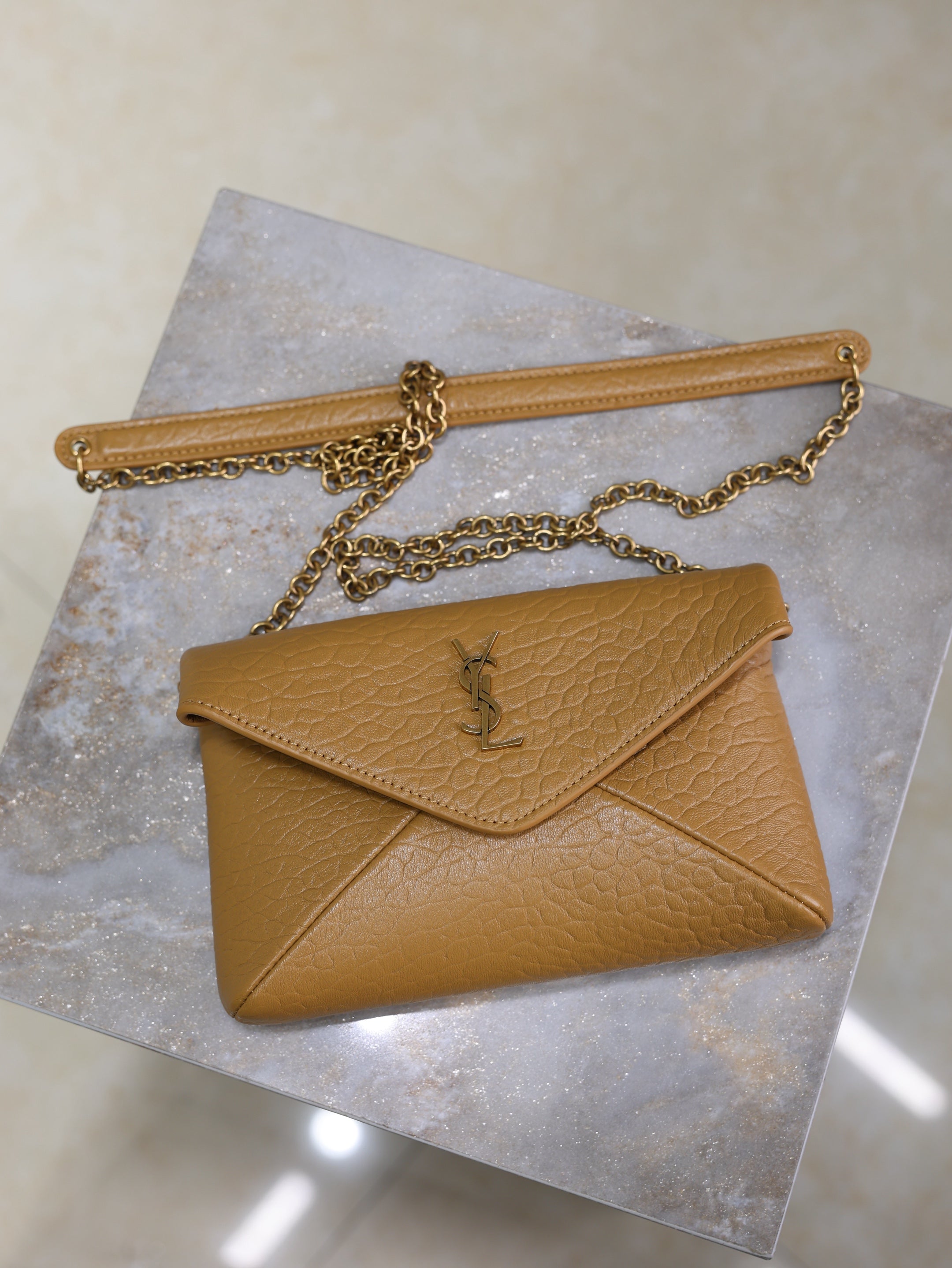 YSL 25S CALYPSO MINI 19 IN CARAMEL LAMBSKIN GOLD HARDWRE