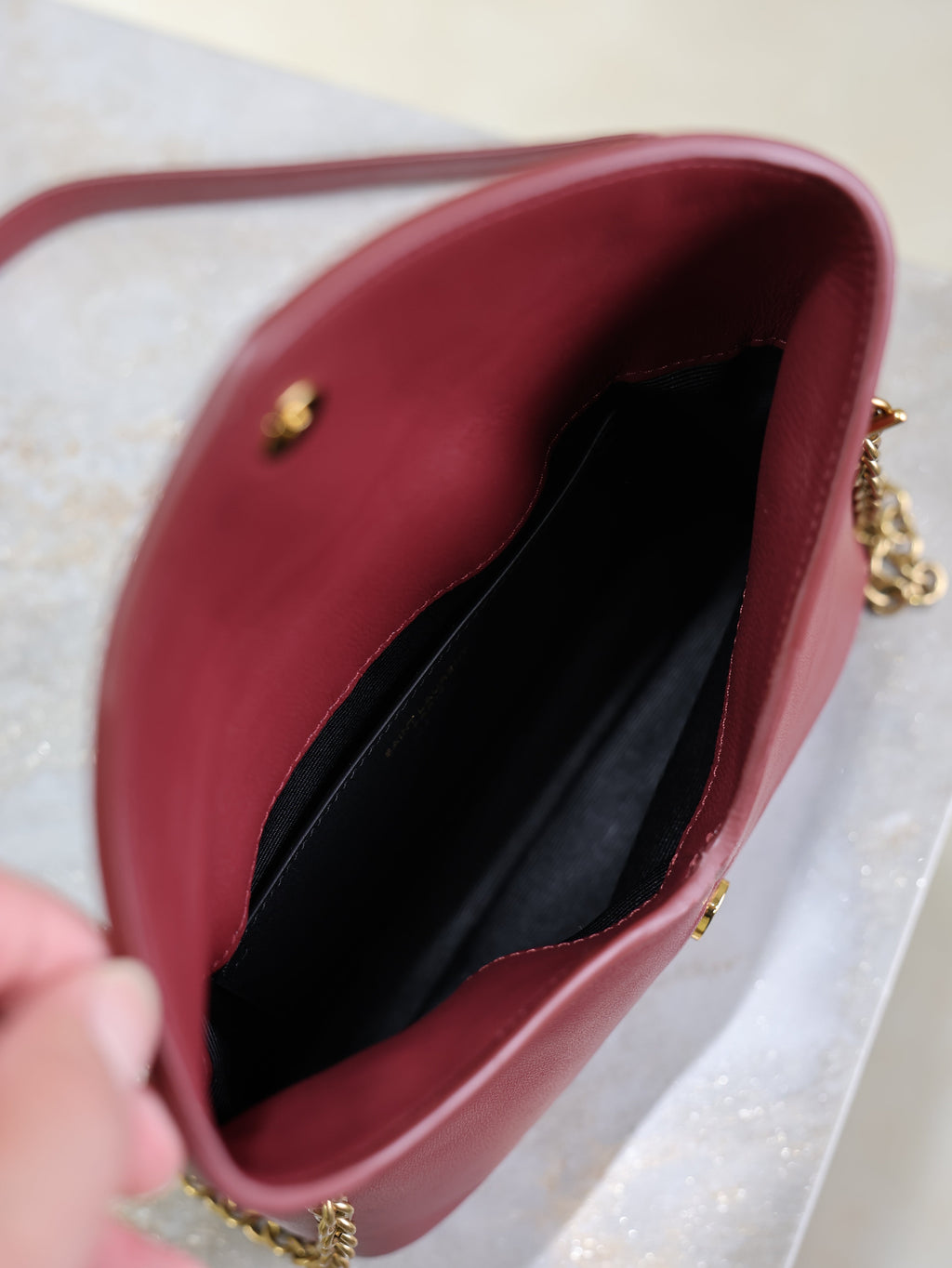 YSL 25S CALYPSO MINI 19 IN BURGUNDY CALFSKIN GOLD HARDWARE