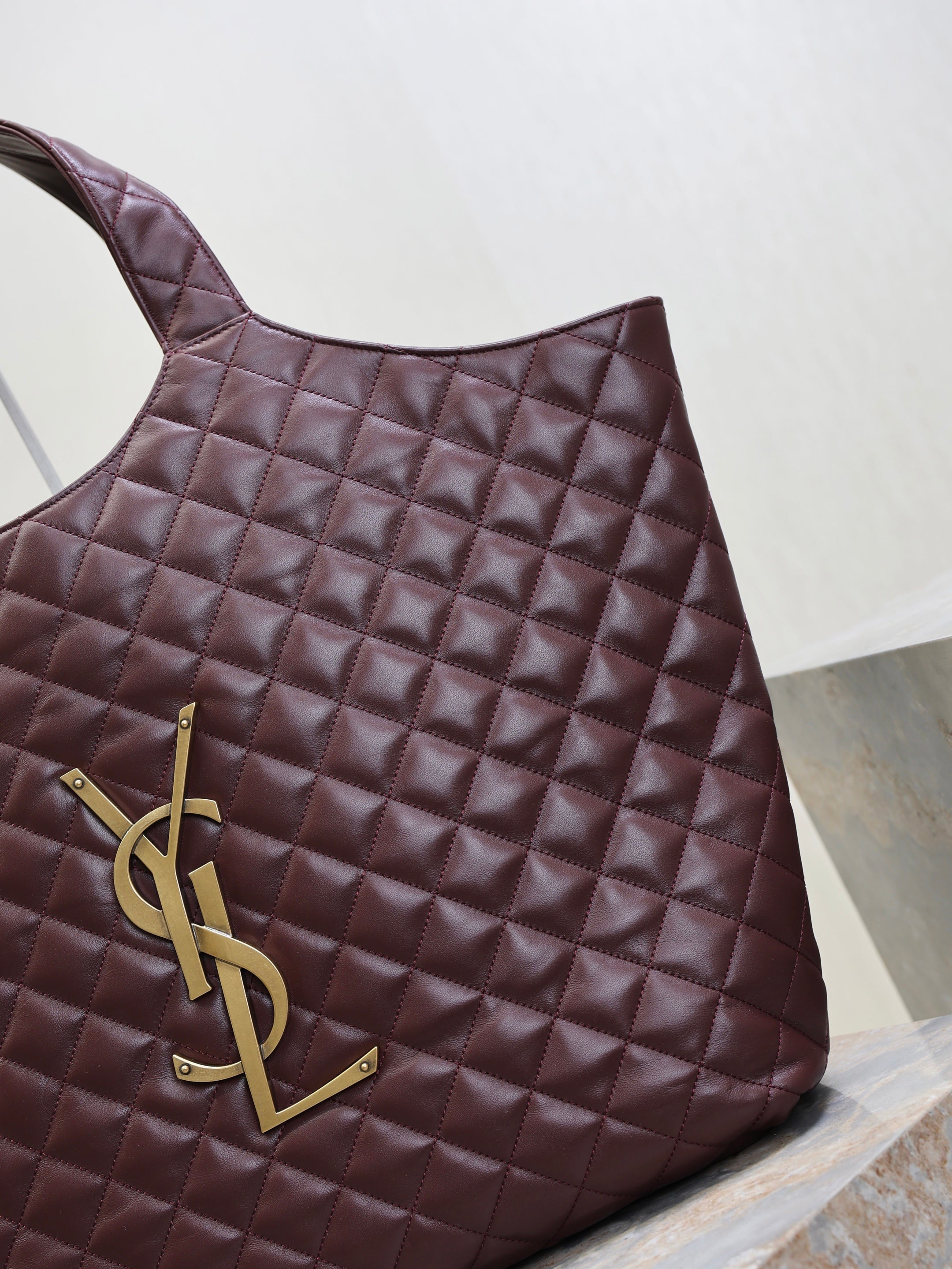 YSL 25S ICARE 27 IN ROUGE CABERNET QUILTED CALFSKIN GOLD HARDWARE