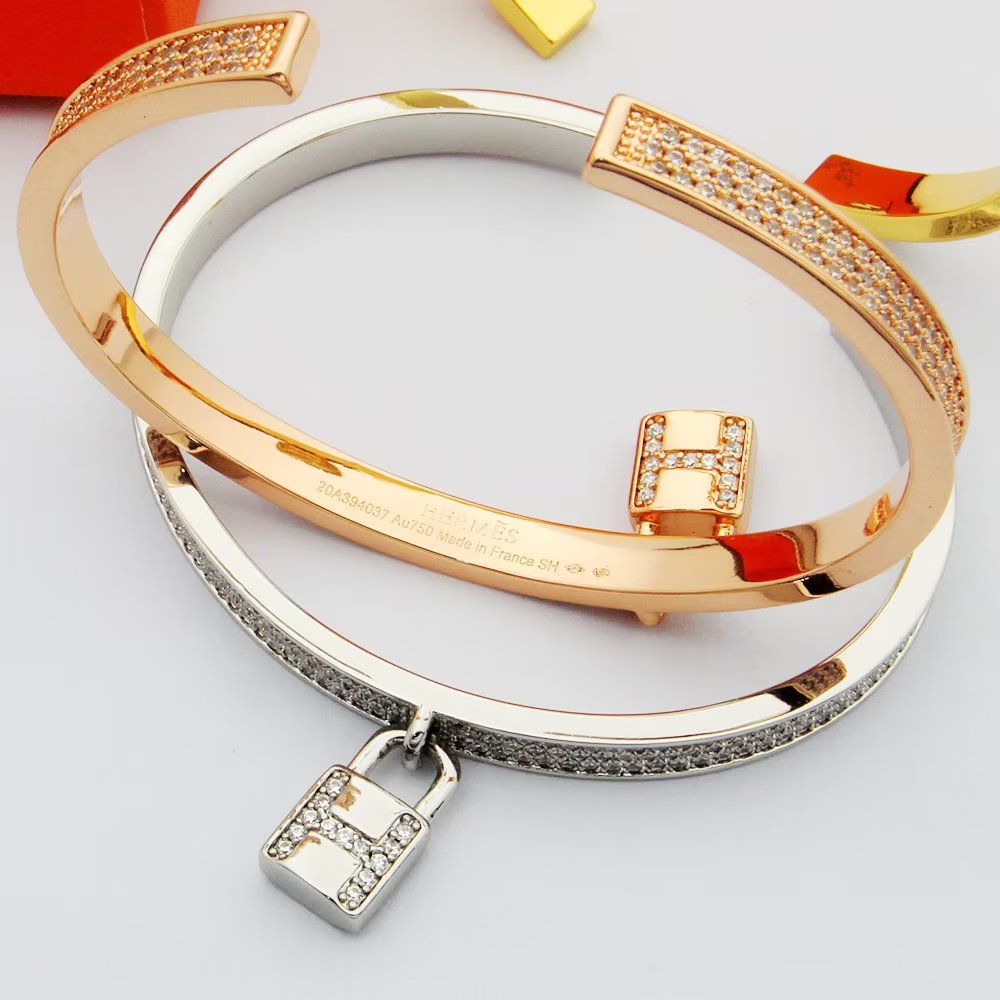 18K Kelly Hermes Lock Vintage Hermes Bracelet