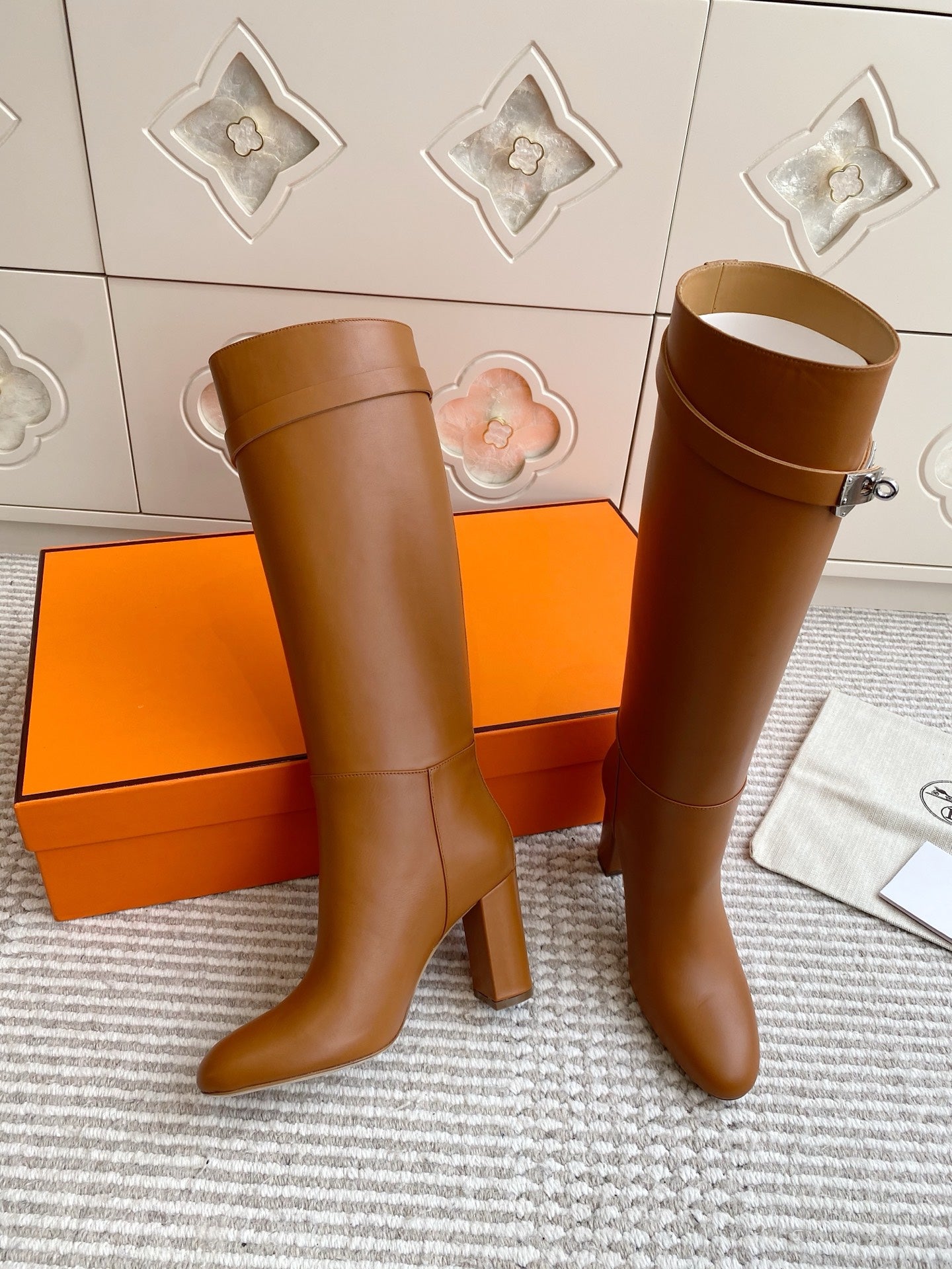 HERMES 25S TALL BOOTS 90 MM IN BROWN LAMBSKIN WITH SILVER HARDWARE