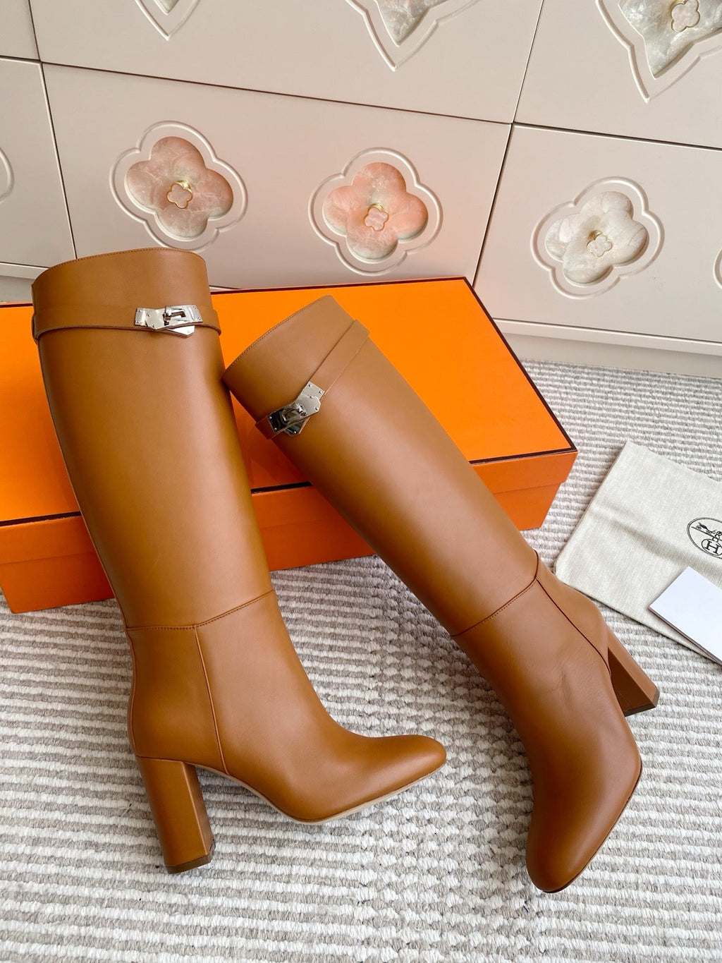 HERMES 25S TALL BOOTS 90 MM IN BROWN LAMBSKIN WITH SILVER HARDWARE