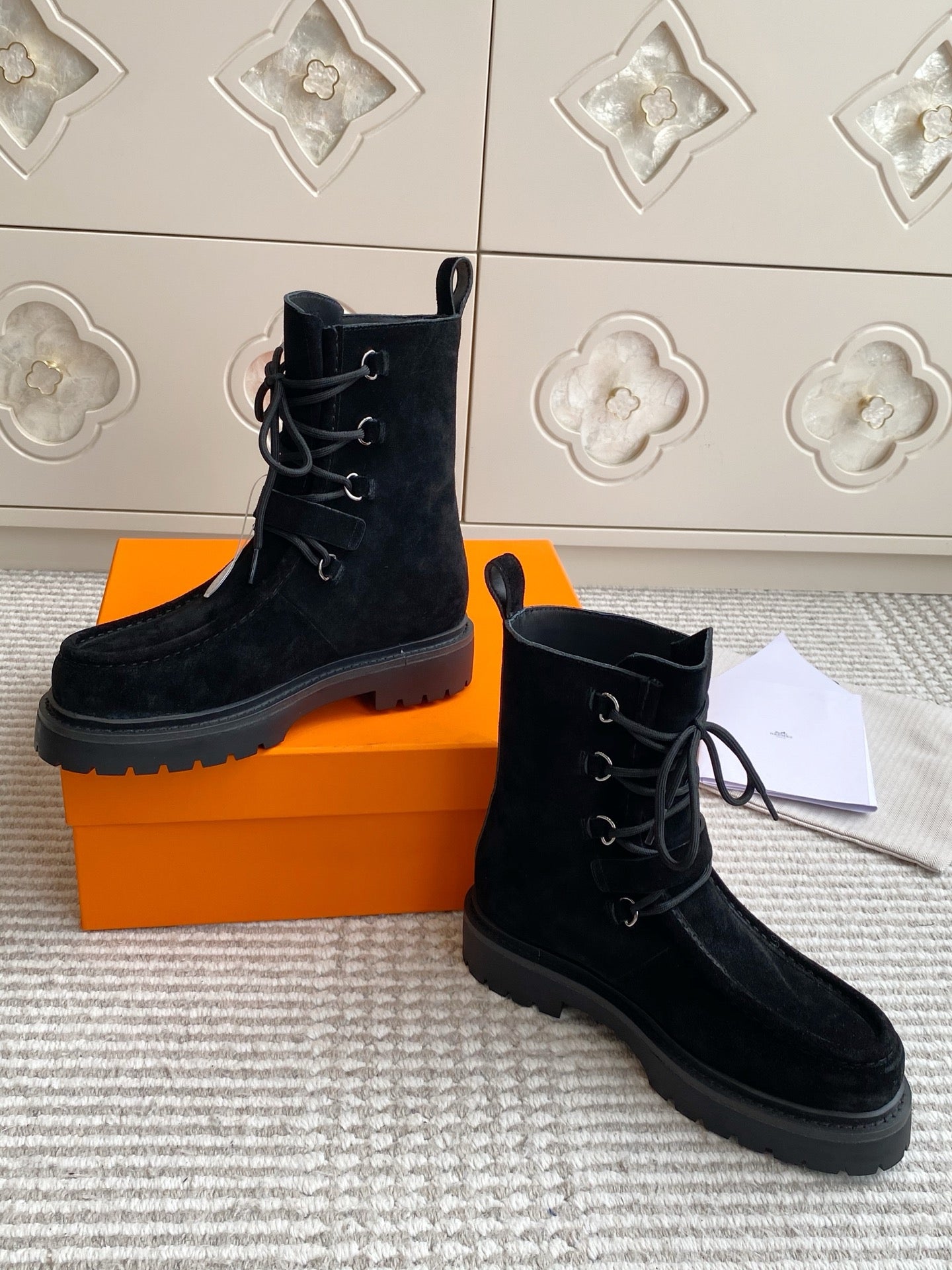 HERMES 25S ANKLE BOOTS IN BLACK SUEDE