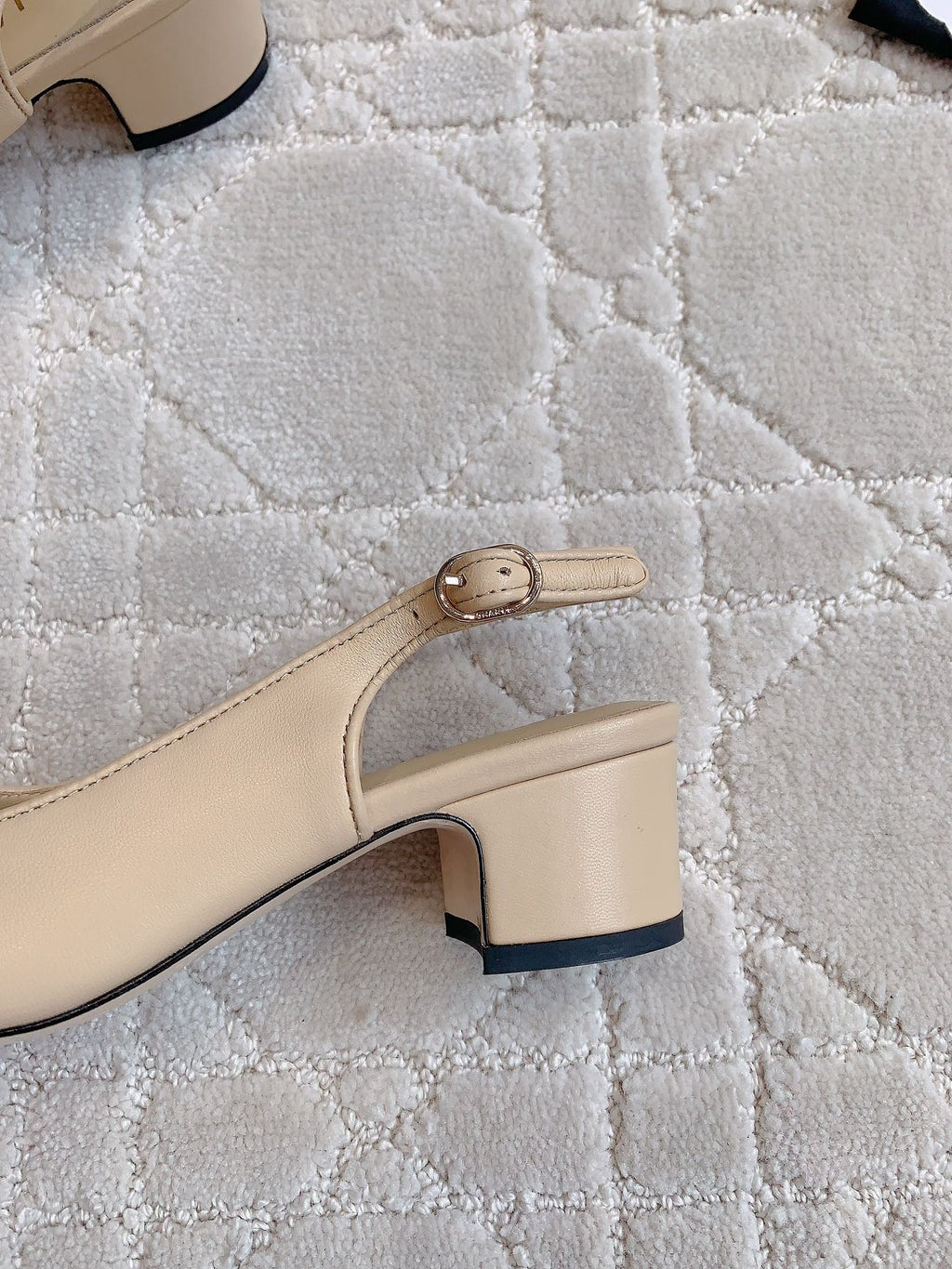 CHANEL SLINGBACKS IN BEIGE CREAM MIX BLACK SHEEPSKIN