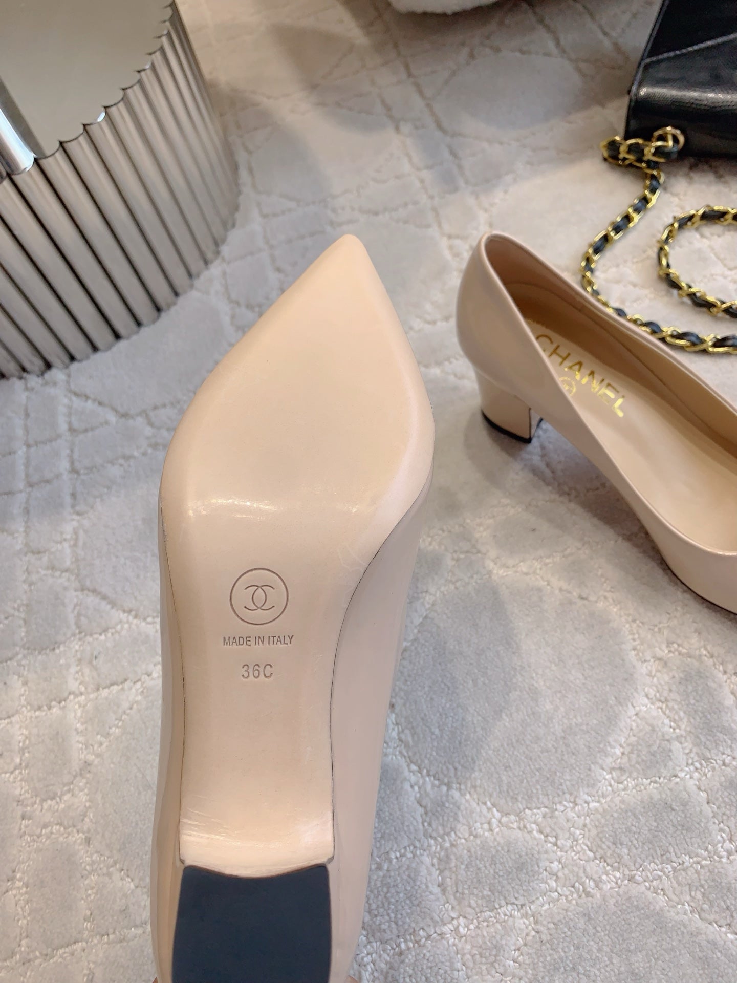 CHANEL HIGH PUMP 65 MM IN BEIGE CREAM PATENT CALFSKIN