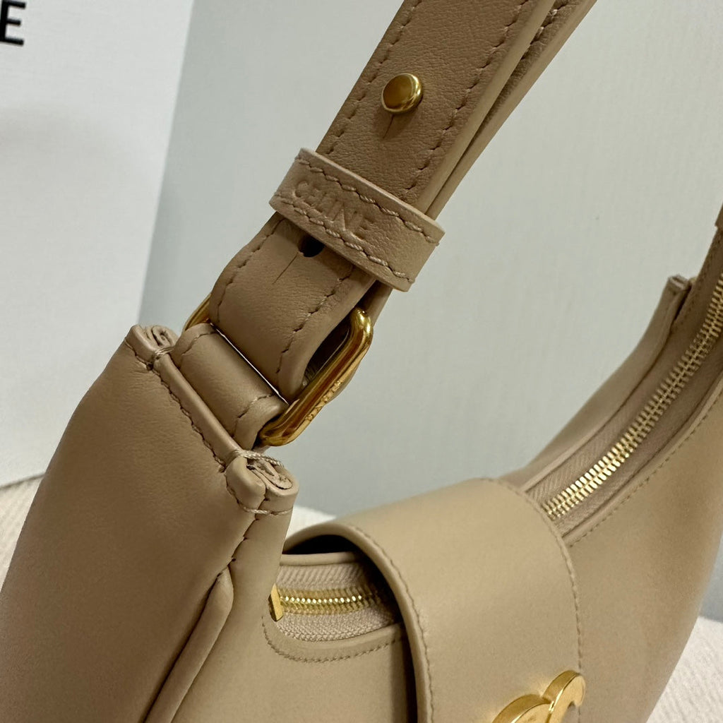 CELINE MEDIUM AVA BAG 23 IN DOMINO SMOOTH CALFSKIN GOLD LOGO