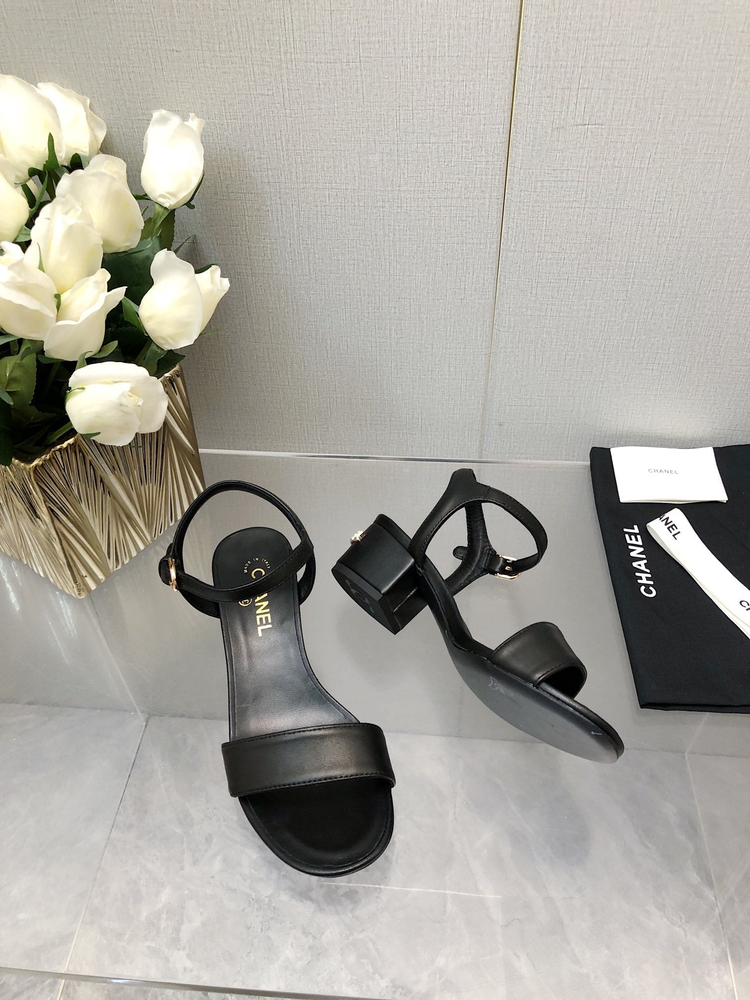 CHANEL BLOCK HEEL 5 CM SANDAL IN BLACK LAMBSKIN
