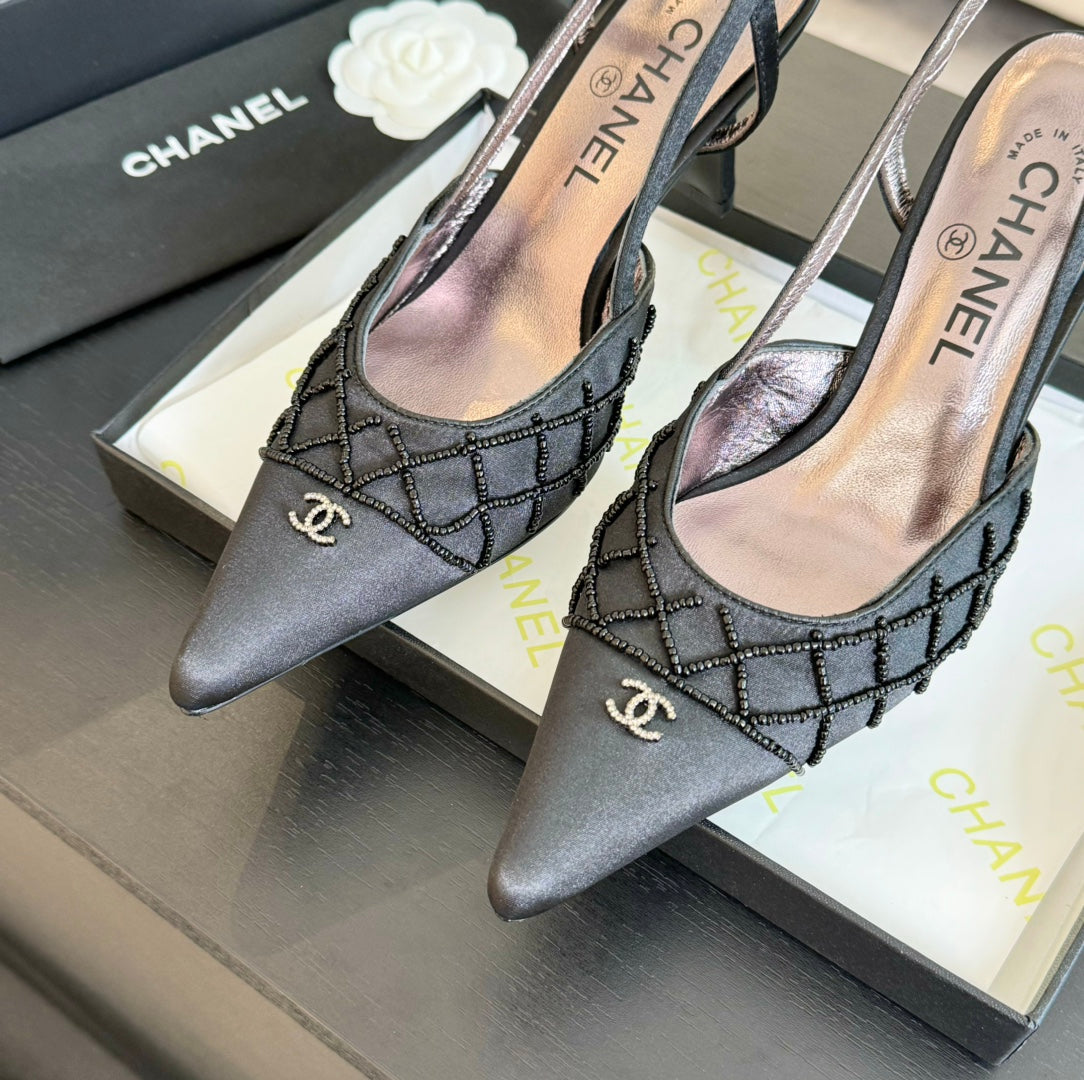 CHANEL POINTED SLINGBACK MID HEELS BLACK LAMBSKIN