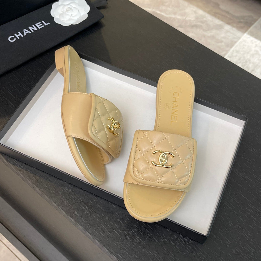 CHANEL FLAT MULE IN TUSCAN BEIGE LAMBSKIN