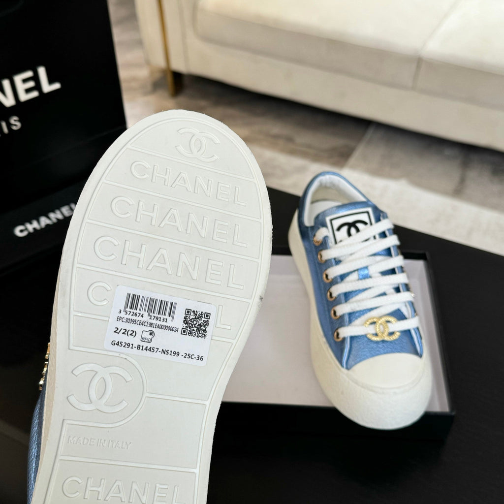 CHANEL BIG-HEAD COOKIE SHOES IN TEAL BLUE MIX WHITE LAMBSKIN