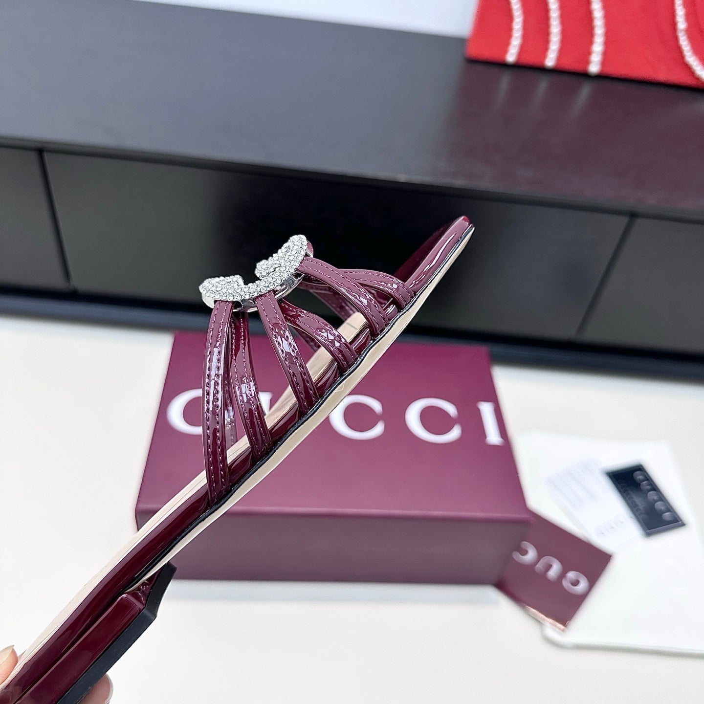 GUCCI 26S FLAT SLIDES IN DARK RED CALFSKIN WITH CRYSTAL