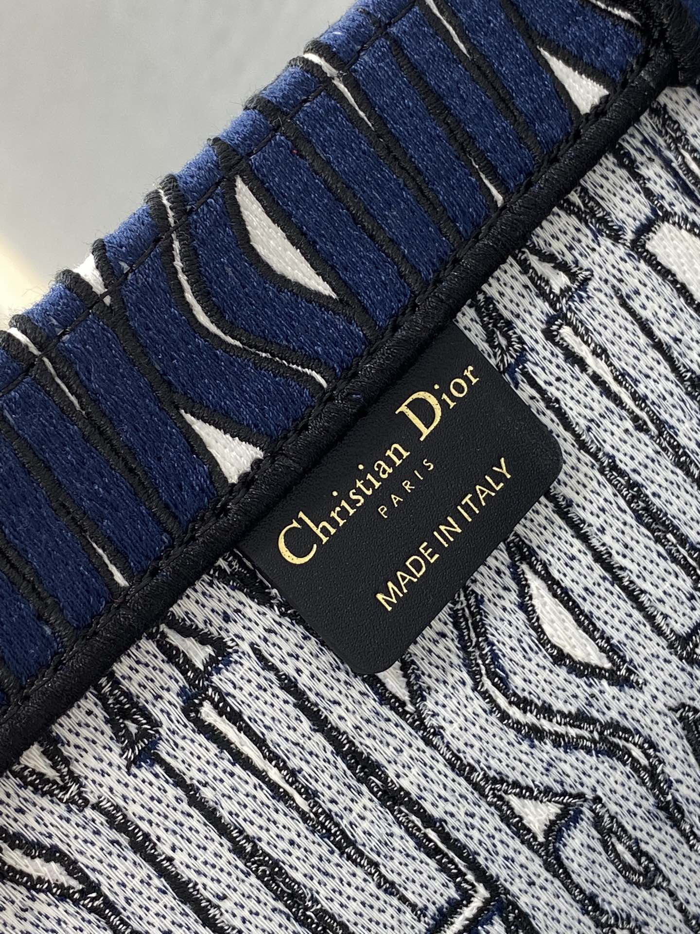 DIOR MISS LARGE TOTE 42 IN WHITE MIX DEEP COVE BLUE CANVAS