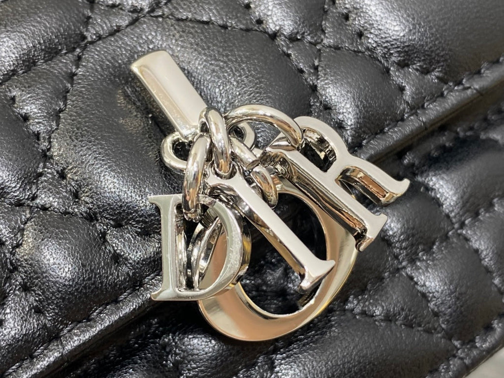 DIOR 25S  TALK PHONE POUCH 21 IN BLACK CANNAGE LAMBSKIN SILVER HARDWARE