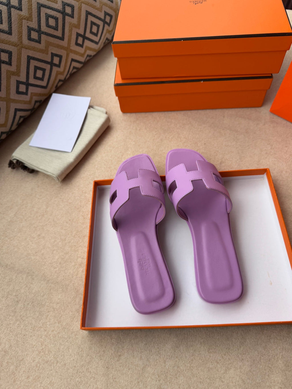 HERMES 0RAN SANDALS IN LILAC PURPLE CALFSKIN