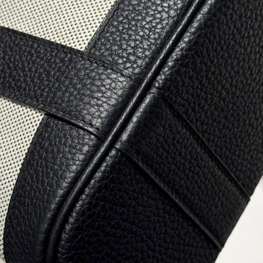 HERMES GARDEN PARTY 23CM IN WHITE TOILETS COTTON CANVAS AND BLACK CALFSKIN