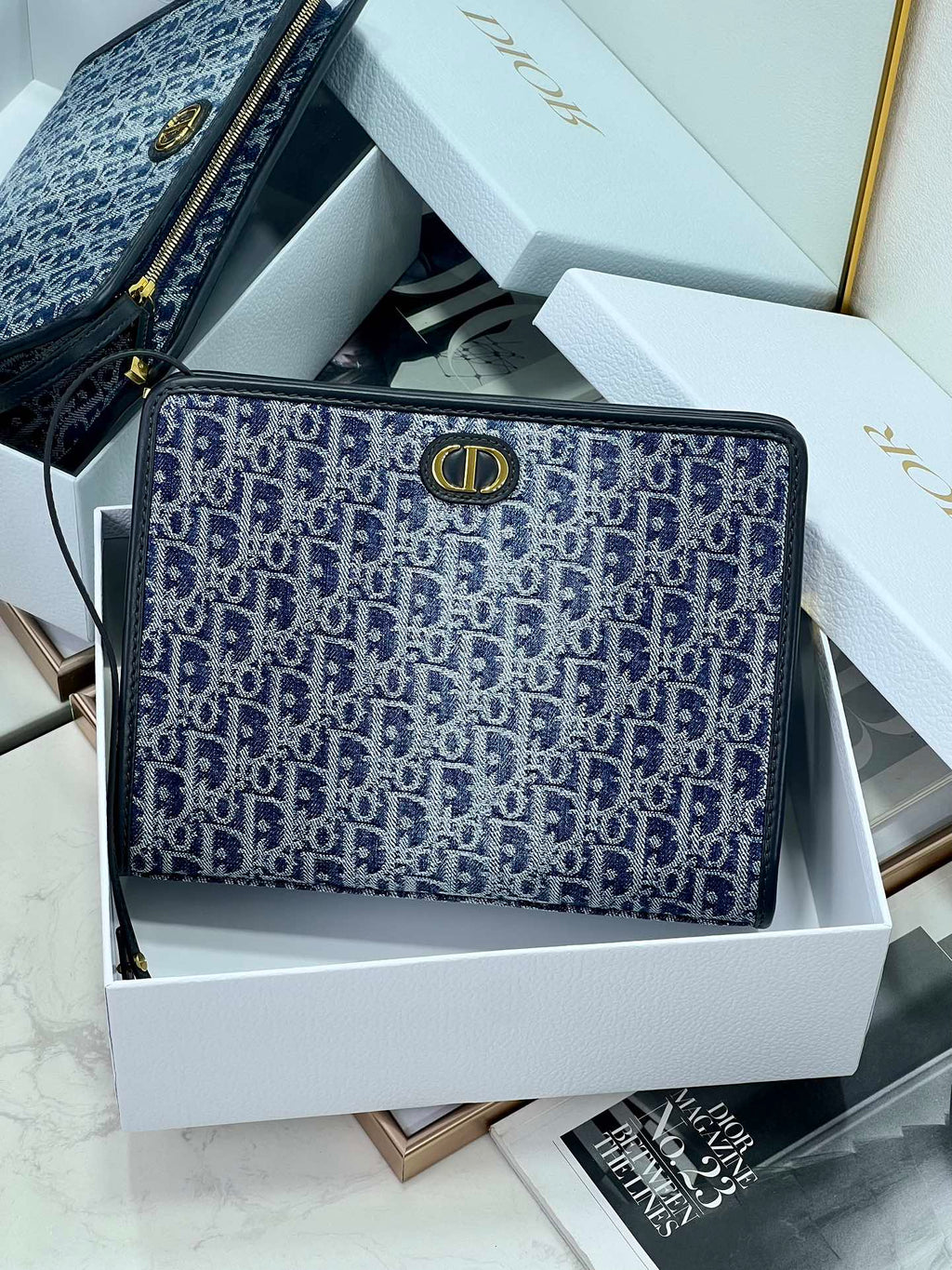 BOOK TOTE 26 IN BLUE MONOGRAM OBLIQUE JACQUARD