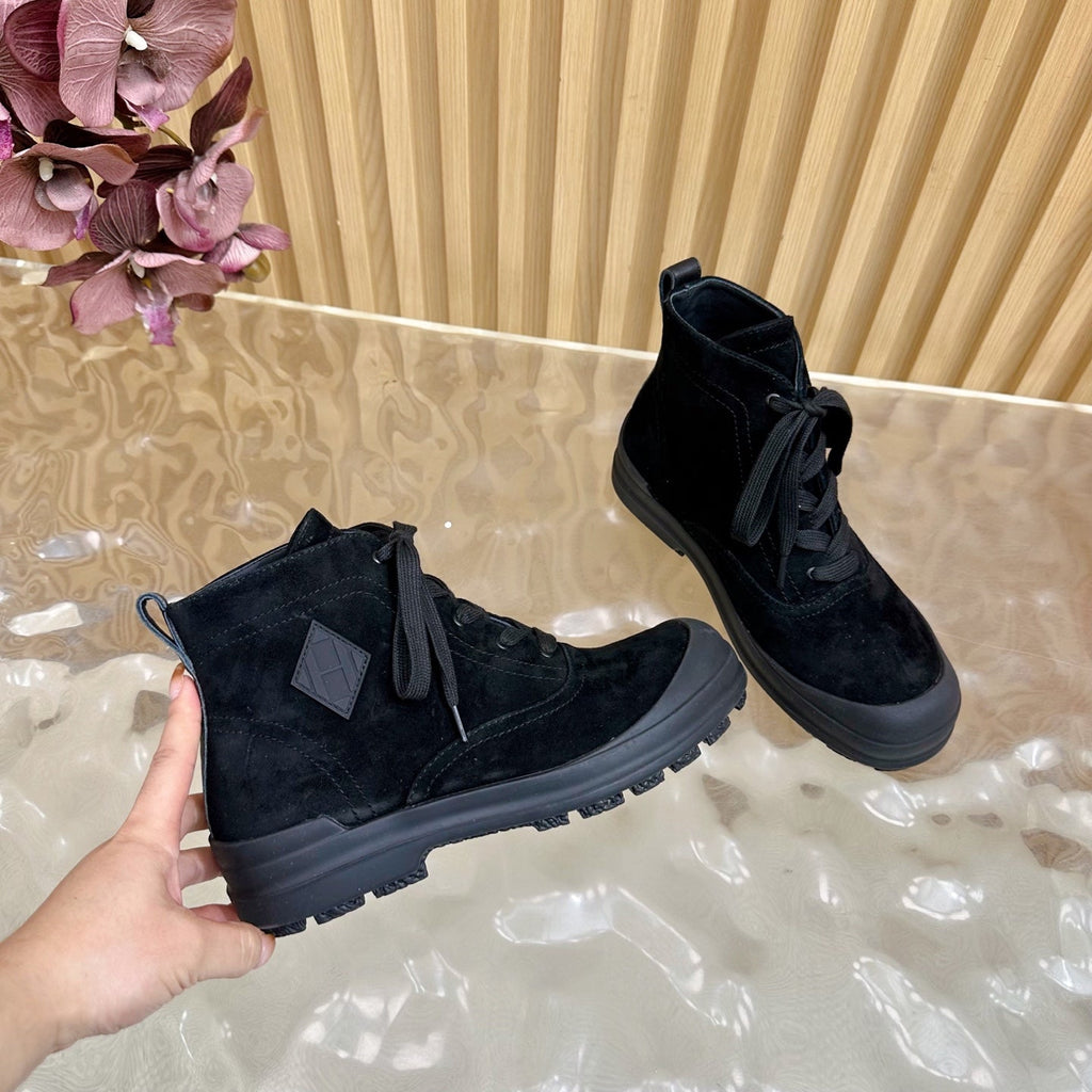 HERMES 25S KOOLER ANKLE BOOTS IN BLACK SUEDE