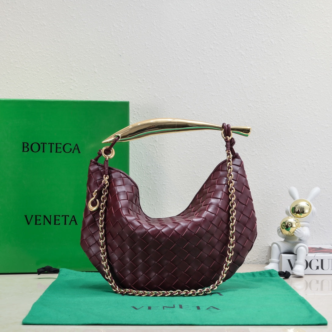 BOTTEGA VENETA SARDINE 33 WITH CHAIN IN BAROLO LAMBSKIN