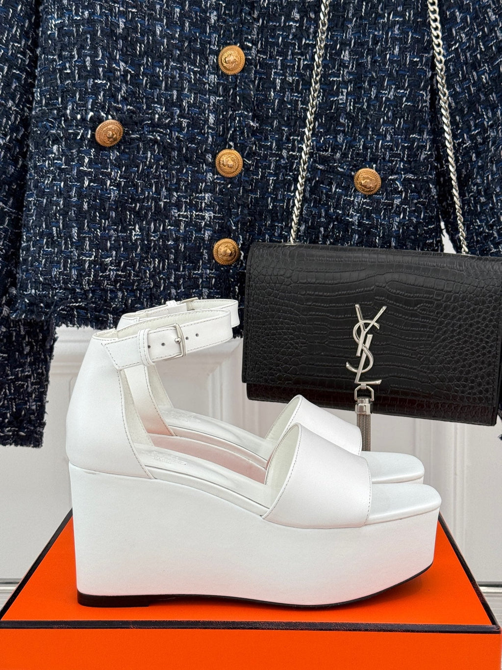HERMES ILLUSION 35 SANDAL IN WHITE CALFSKIN