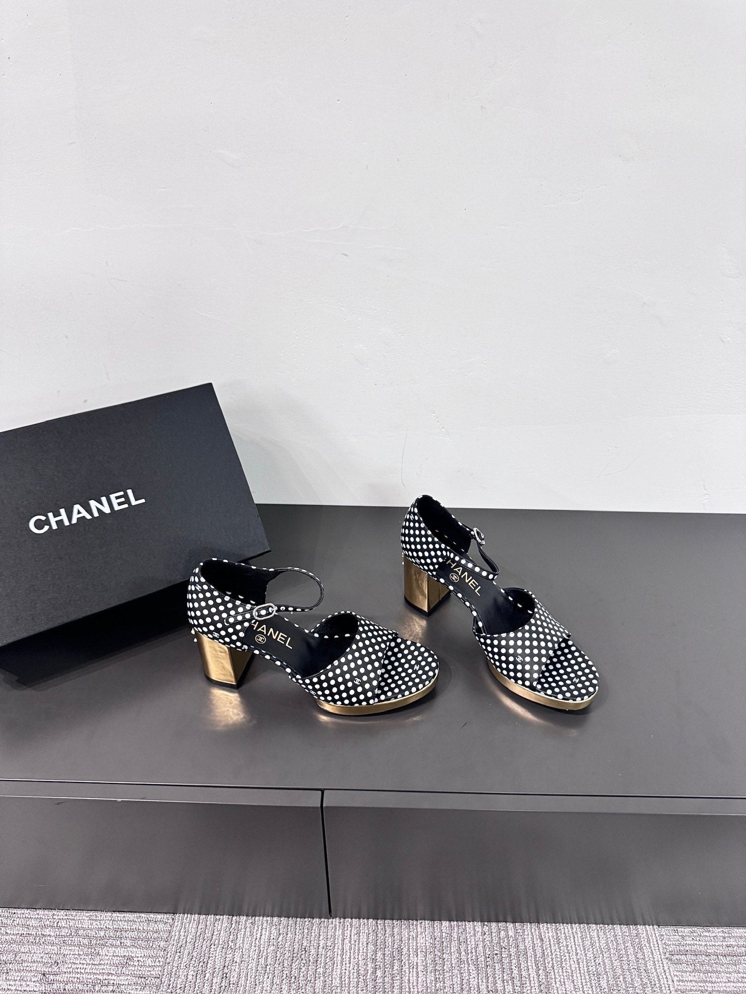 CHANEL BLOCK HEEL SANDALS BLACK POLKA DOT SHEEPSKIN
