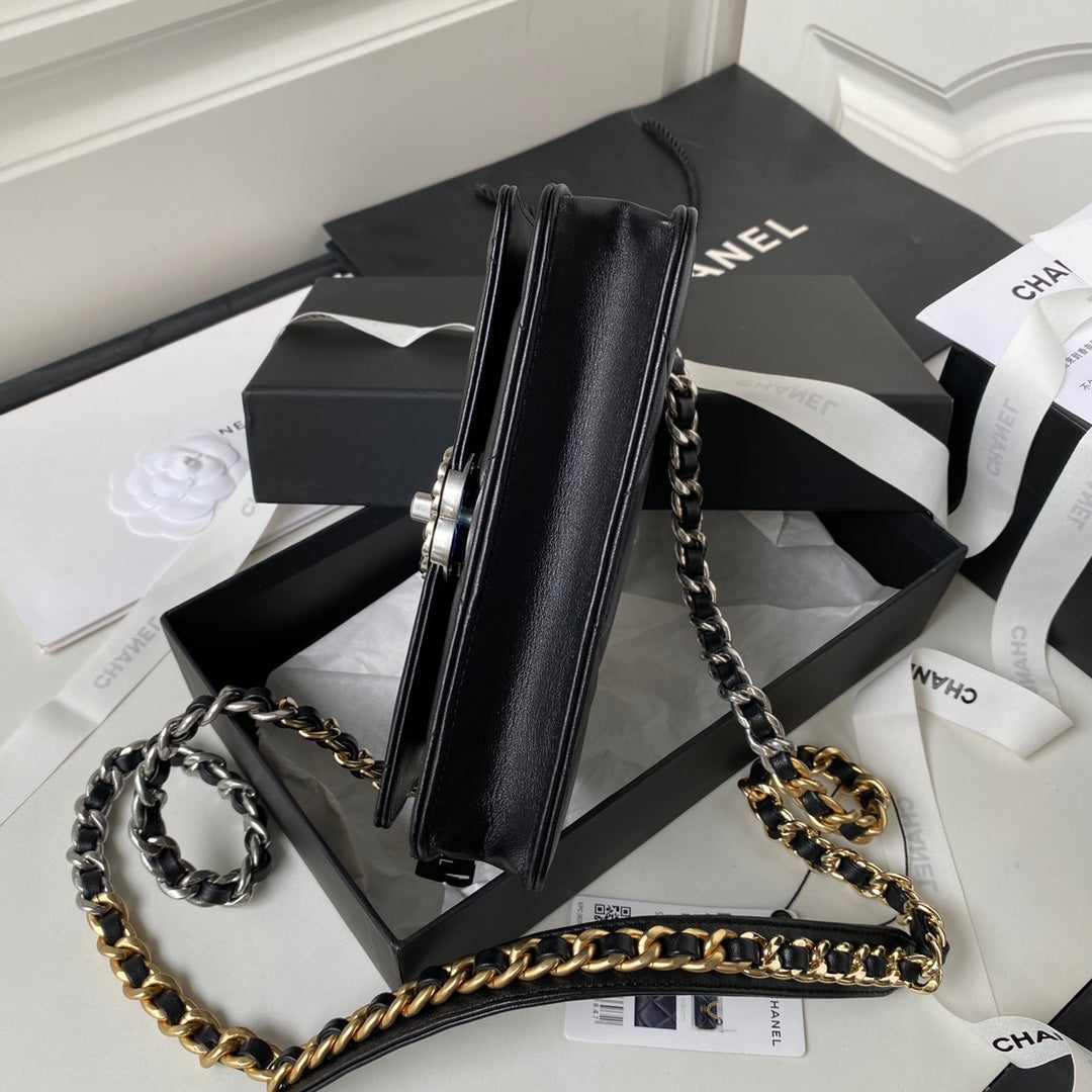 CHANEL 19 WOC 19CM BLACK LAMBSKIN SILVER HARDWARE