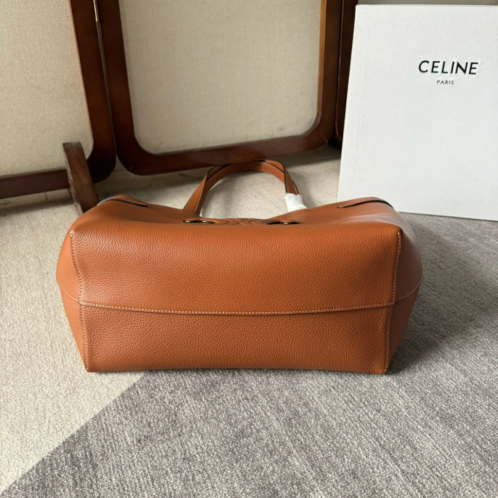 CELINE MEDIUM CABAS ANAÏS CUIR TRIOMPHE 54 IN BRONZE BROWN GRAINED CALFSKIN