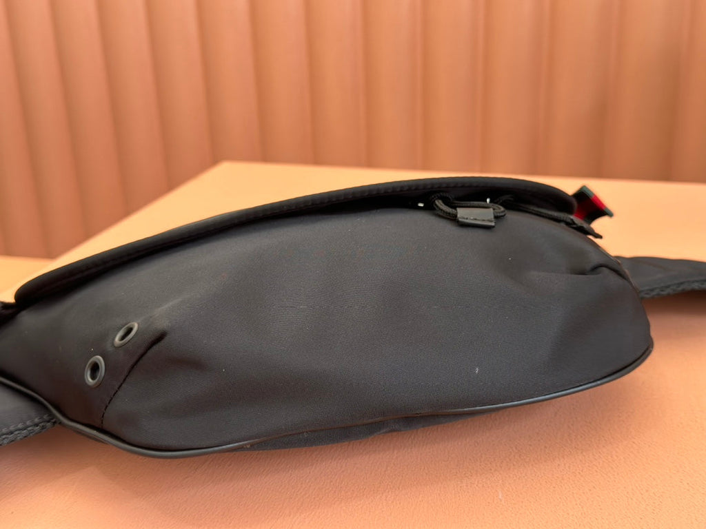 GUCCI LARGE BELT BAG 32 IN BLACK CANVAS GREEN AND RED WEB DETAIL