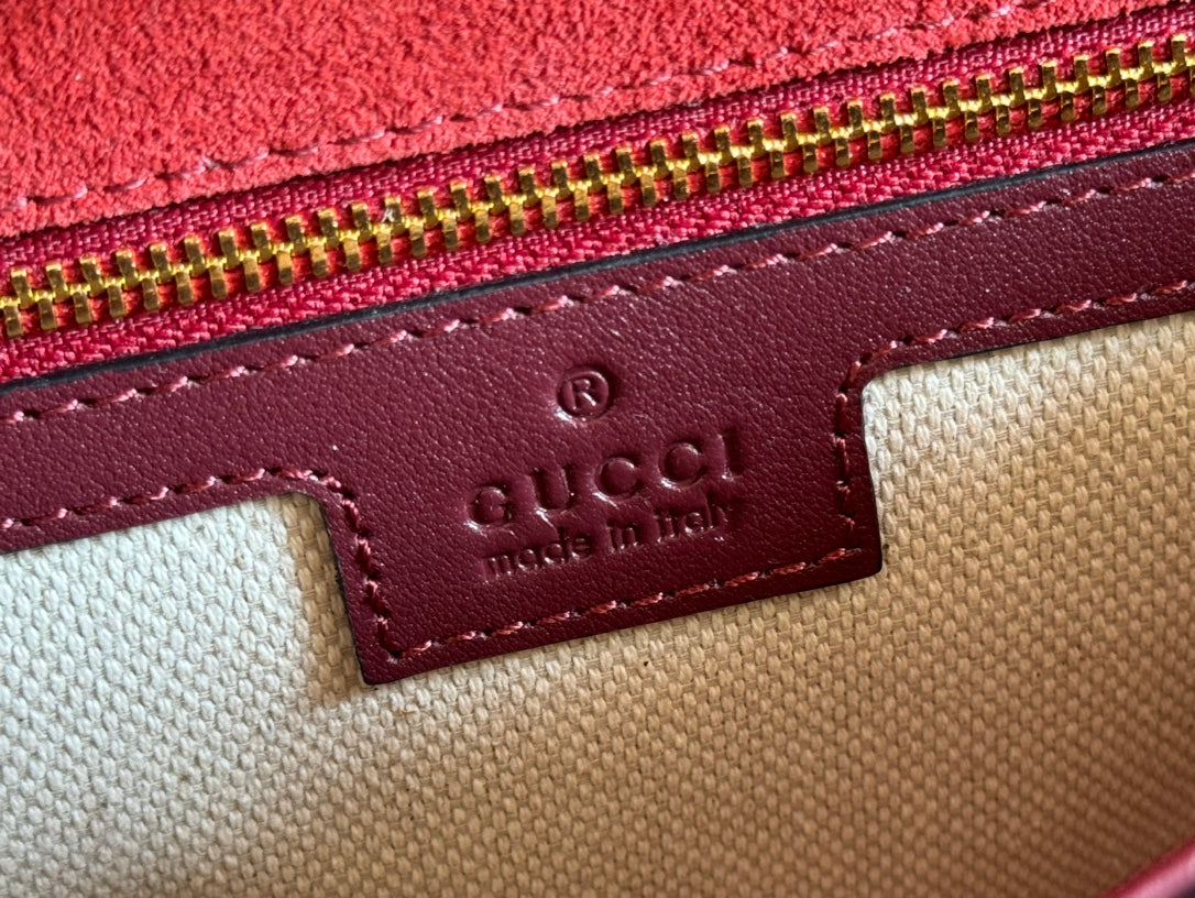 GUCCI MEDIUM BLONDIE SHOULDER BAG 26.5 IN RED PATENT CALFSKIN